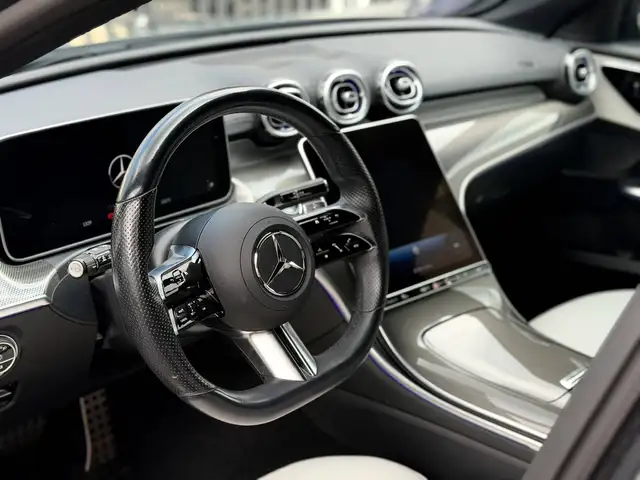 Mercedes-Benz C view 7