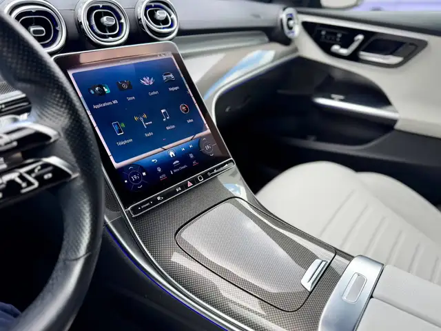 Mercedes-Benz C-Class view 18