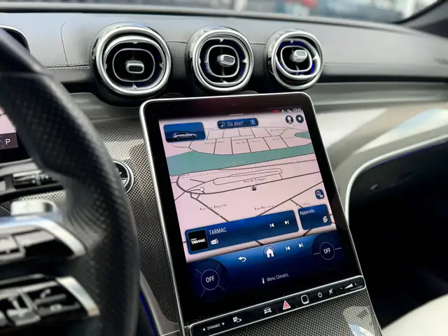 Mercedes-Benz C view 9