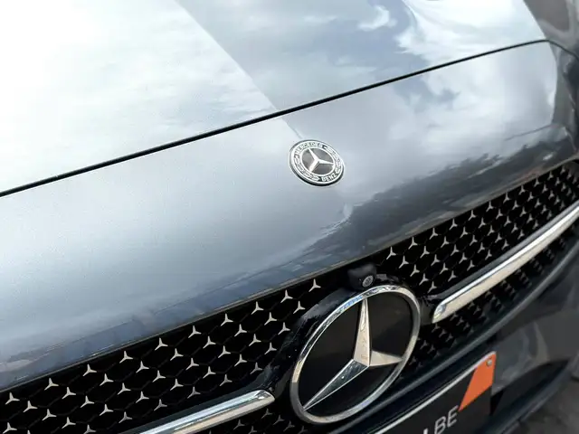 Mercedes-Benz C view 4