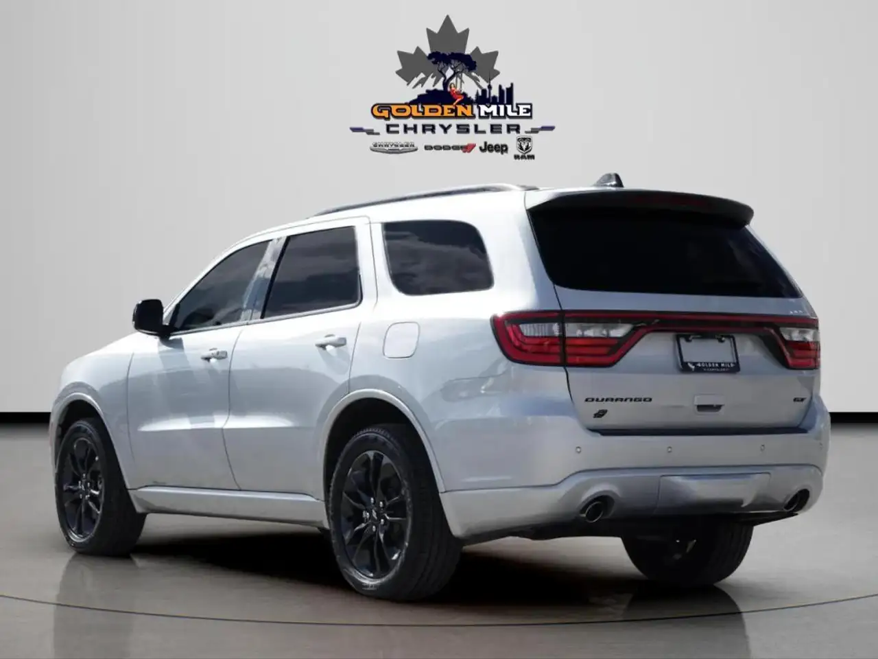 Dodge Durango снимка Dodge Durango