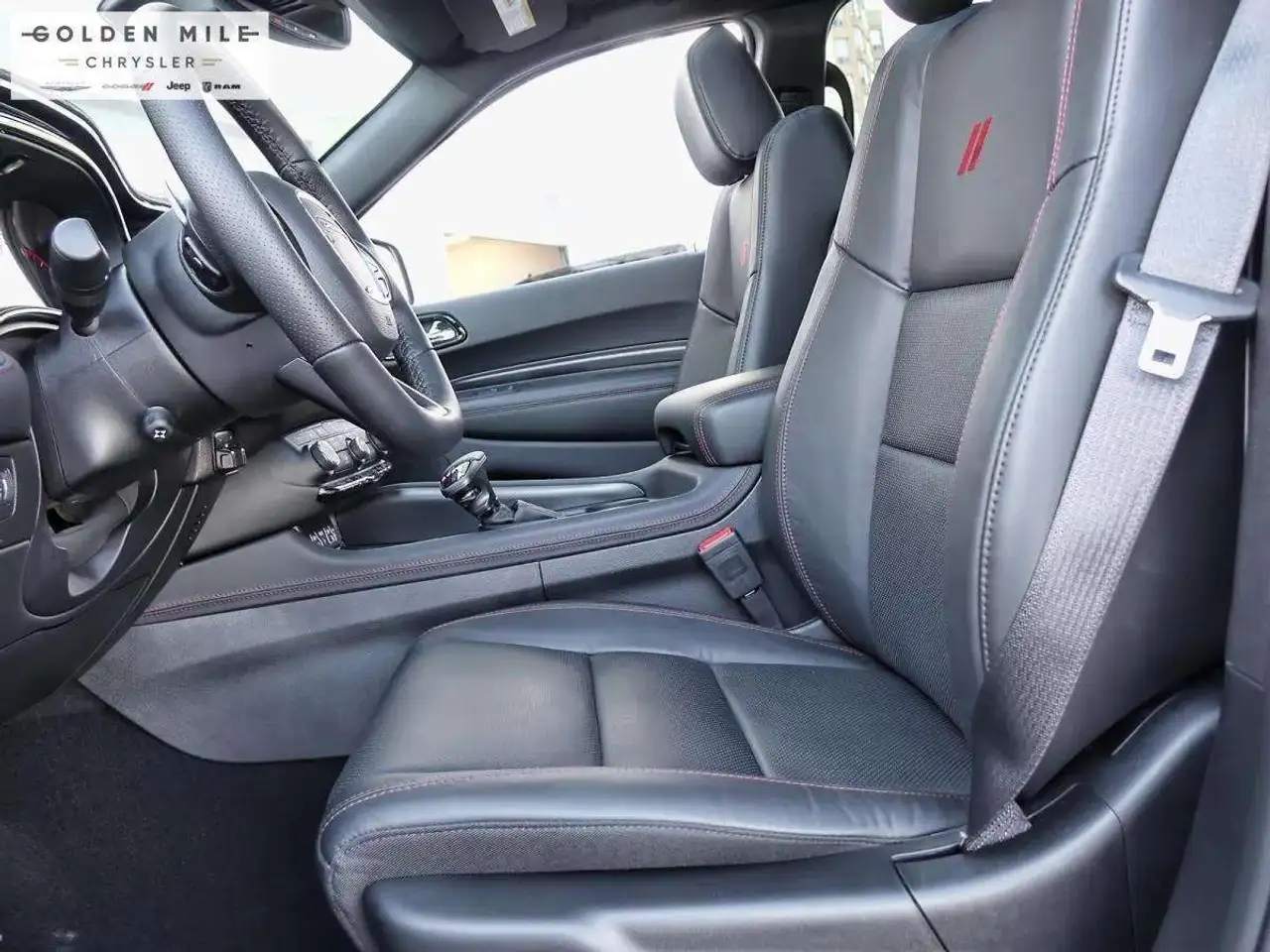 Dodge Durango снимка Dodge Durango