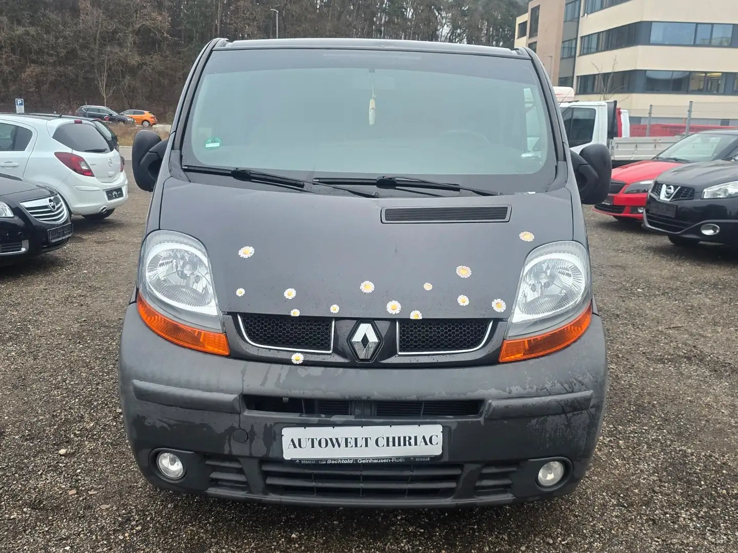 Renault Trafic Combi L1H1 2,9t verglast - 2