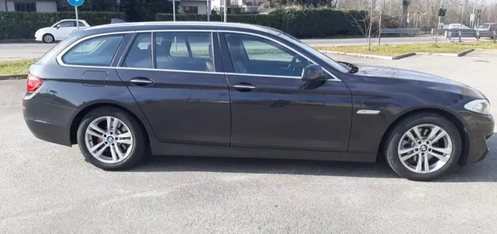 BMW 520 520d Touring Futura - 2