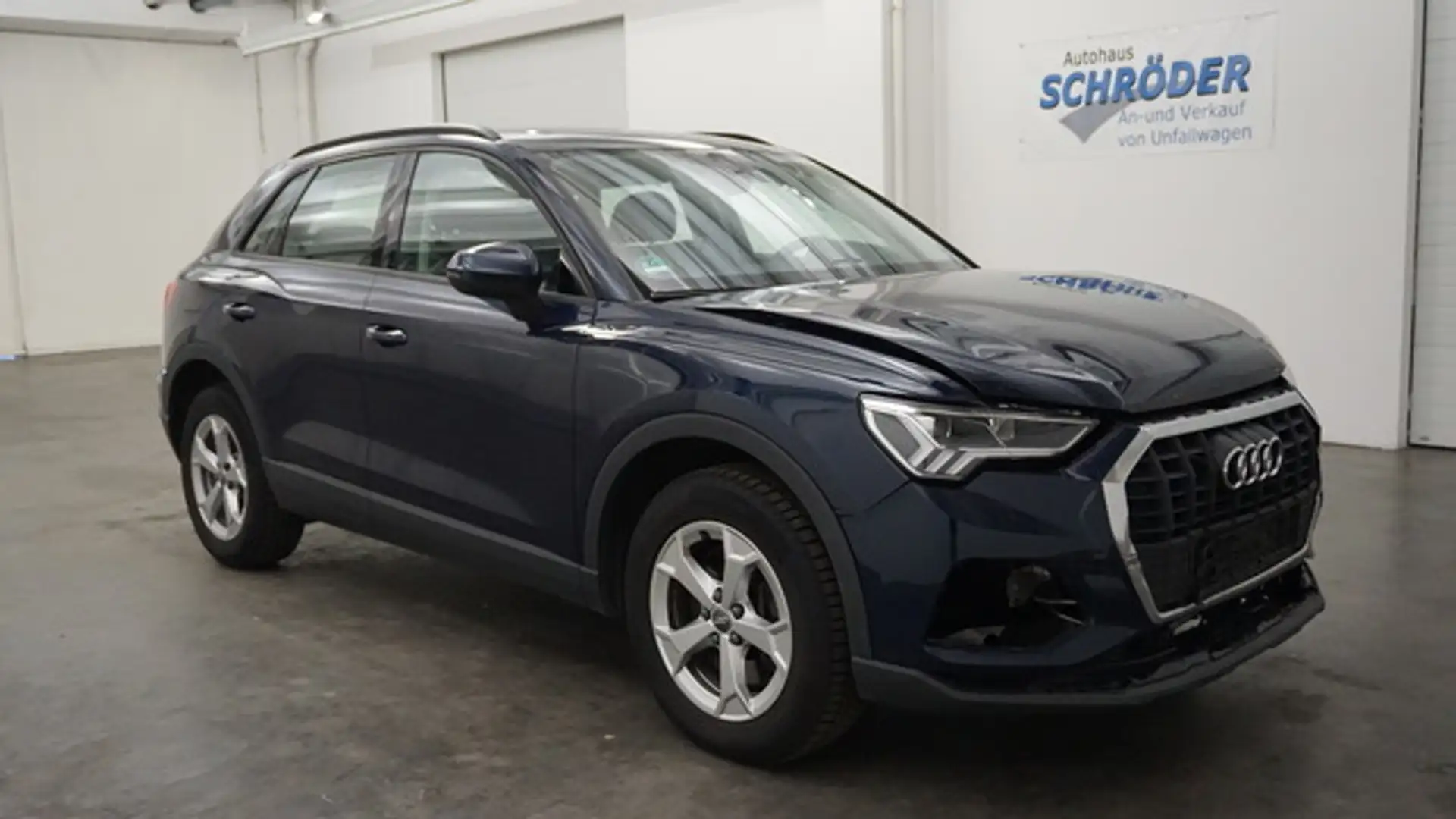Audi Q3 40 TFSI quattro S-Tronic *Navi* Blauw - 1