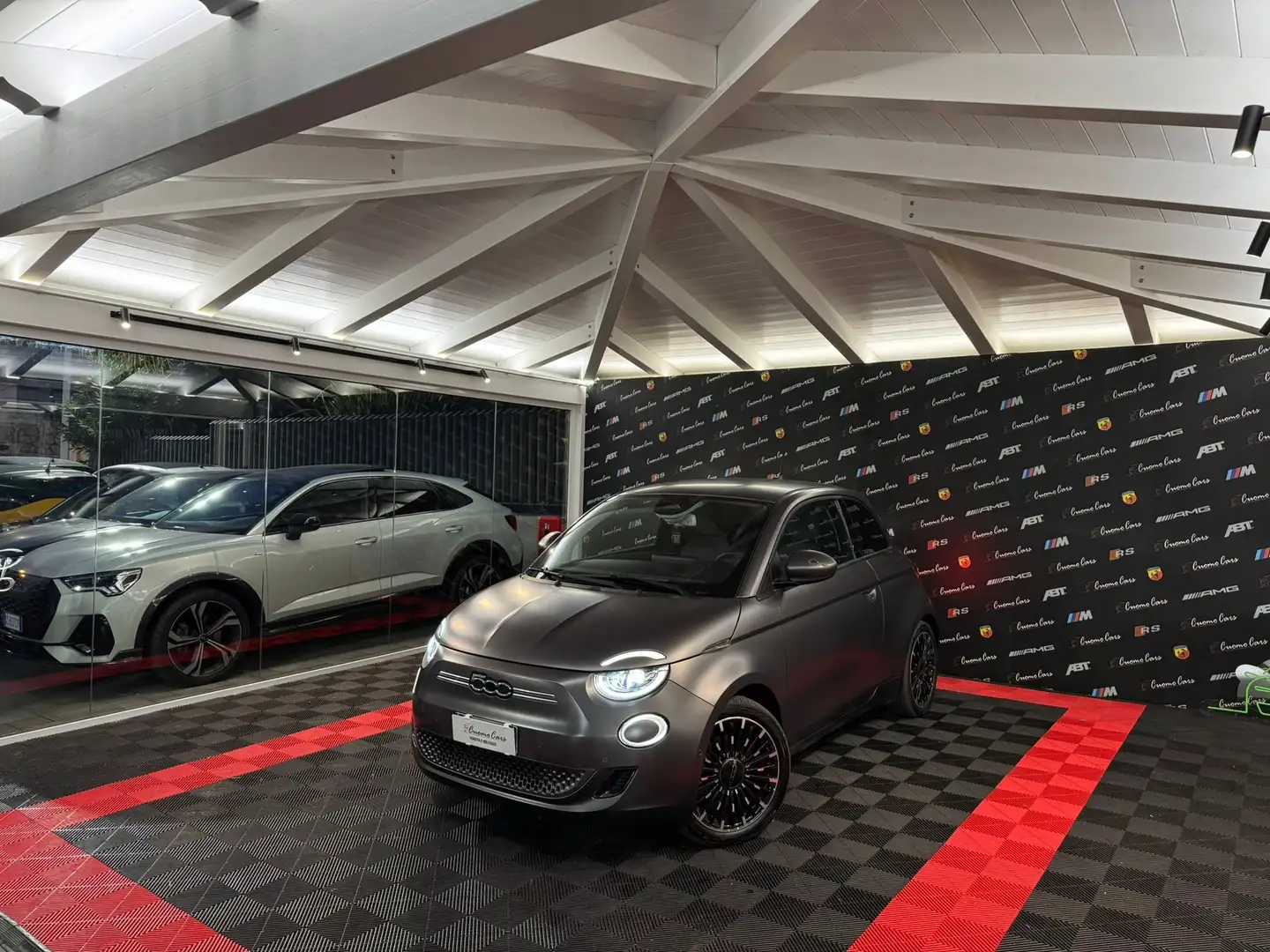 Fiat 500e 42 kWh Icon Gris - 1