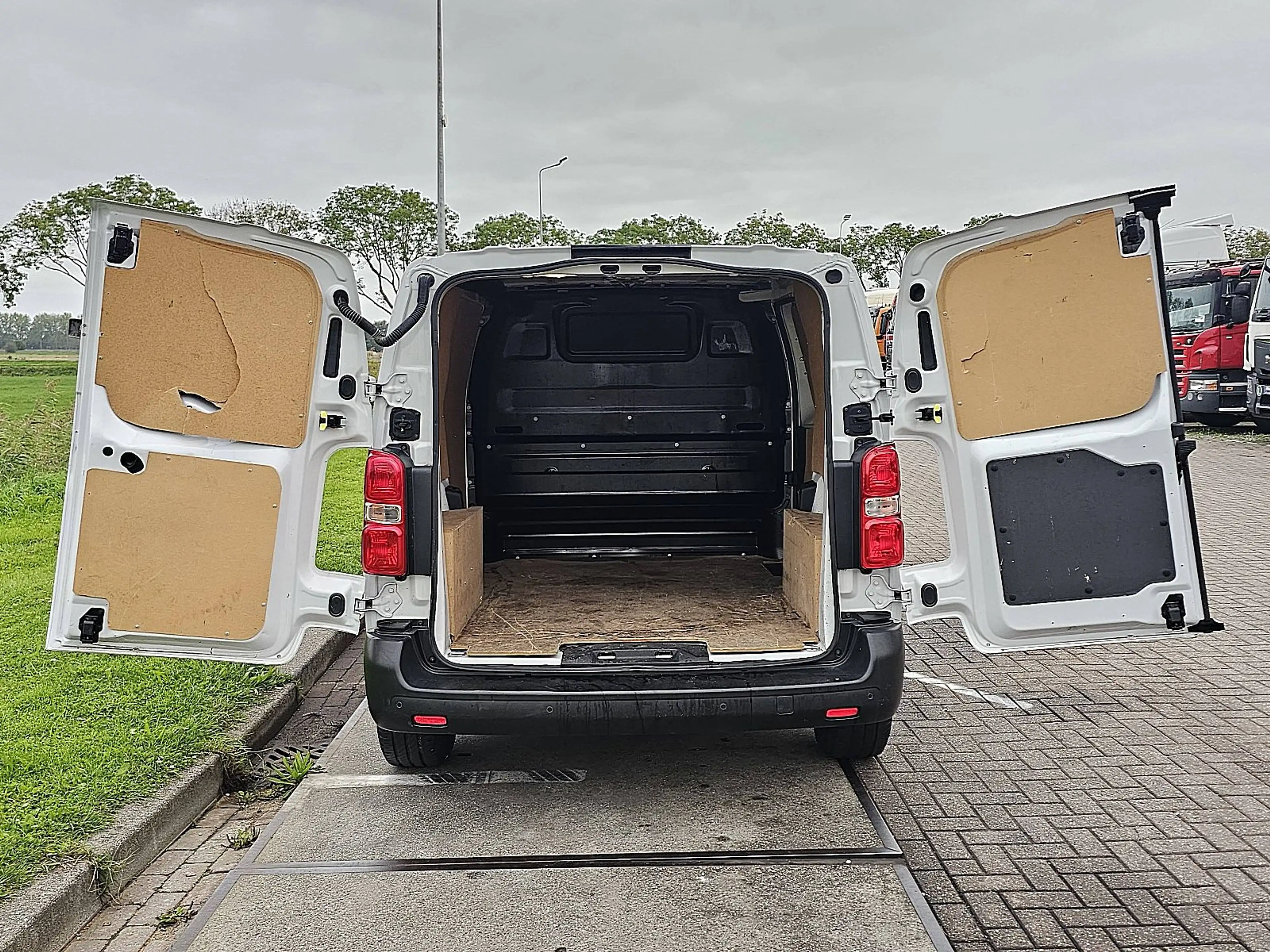 Fiat Scudo E-SCUDO SOH 94.5% 136pk!! — photo 12