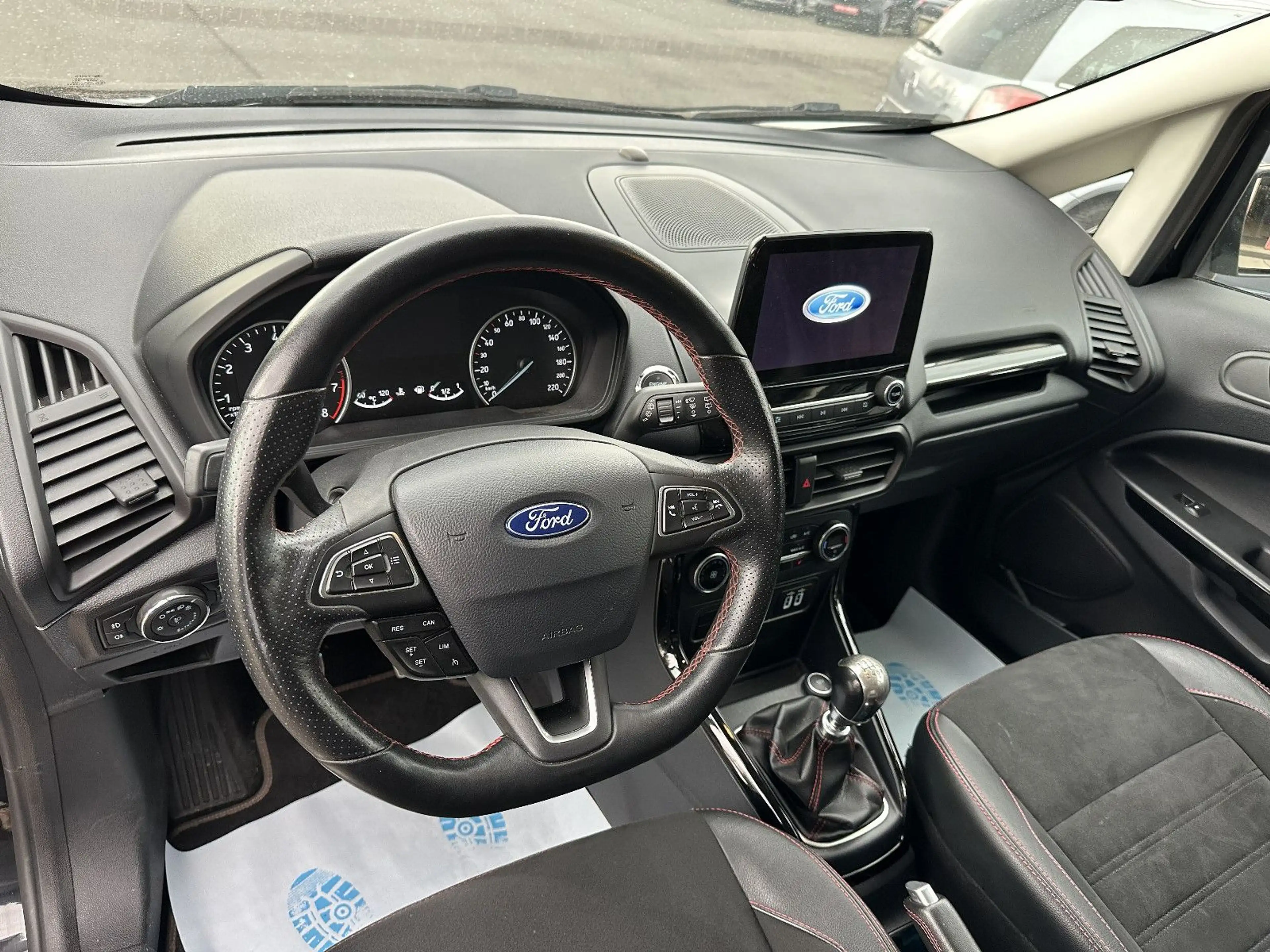 Ford EcoSport ST-Line*Leder*Sitzh*Tempom*Xen*Tüv NEU — photo 13