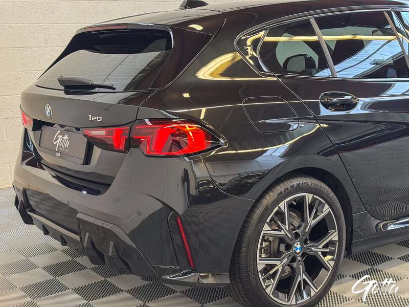 Photo du véhicule BMW 120