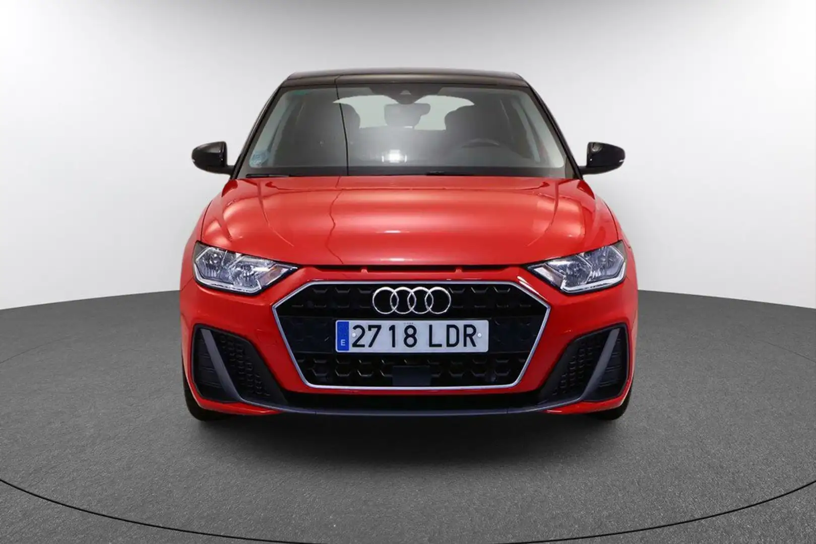 Audi A1 Sportback 30 TFSI S line Rouge - 2