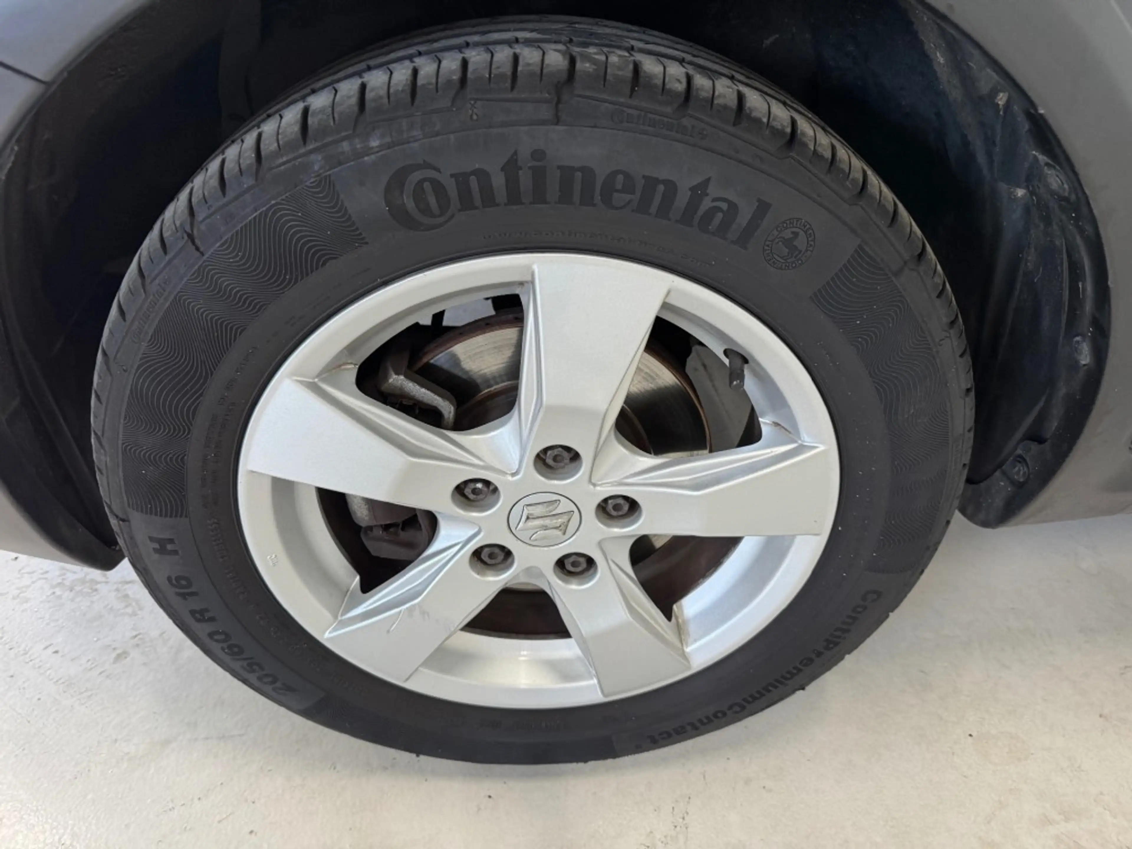 Suzuki SX4 1.6 EXCLUSIVE / Trekhaak / 95352 km / Stoelverwarm — photo 12
