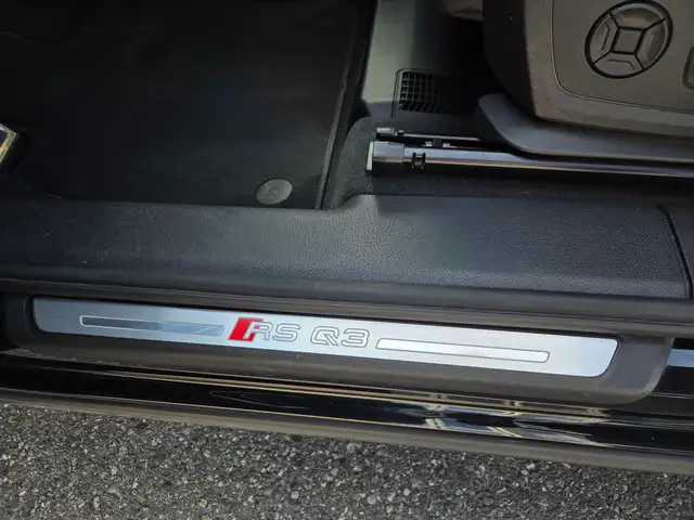 Audi RS Q3 RSQ3 Sportback 2,5 TFSI quattro S-tronic Ansicht 22