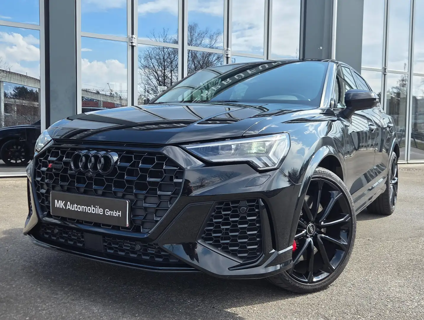 Audi RS Q3 RSQ3 Sportback 2,5 TFSI quattro S-tronic Schwarz - 1