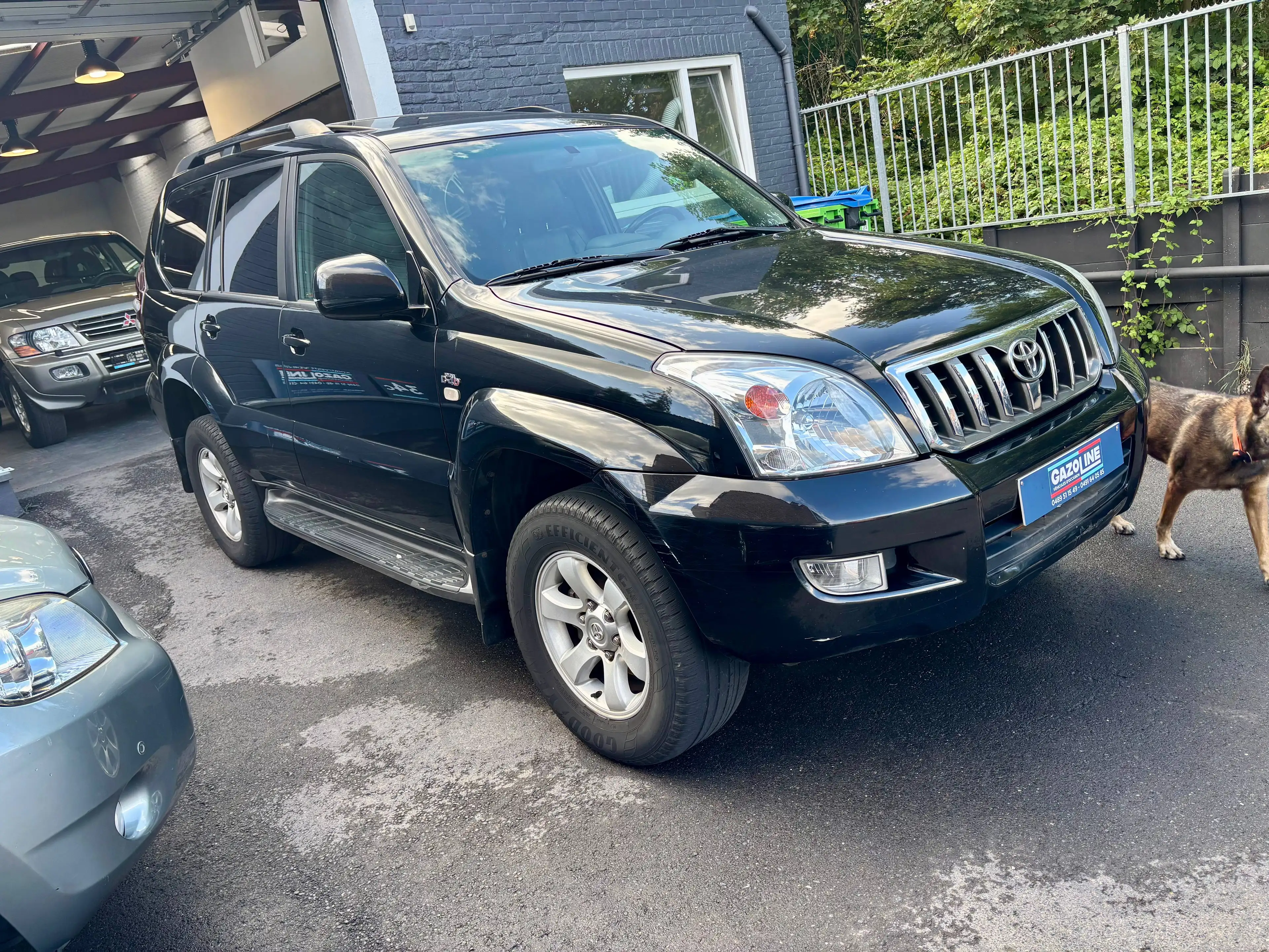 Toyota Land Cruiser 3.0 D4D VIP * car pass * super etat * 5 ou 2 pl ctte — photo 3