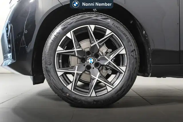 BMW X3 view 6