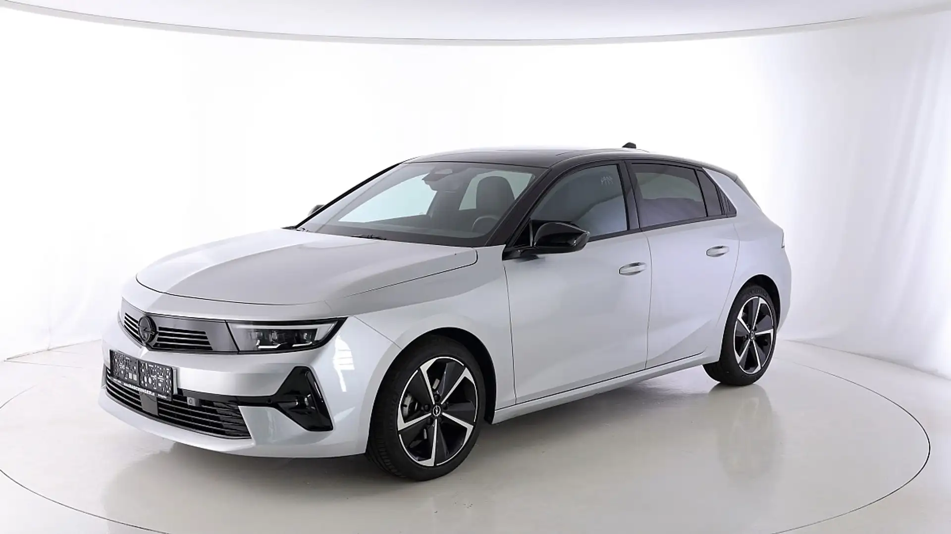 Opel Astra L 5T GS. 1.2 Direct Injection Turbo 130 PS AT8 Silber - 1