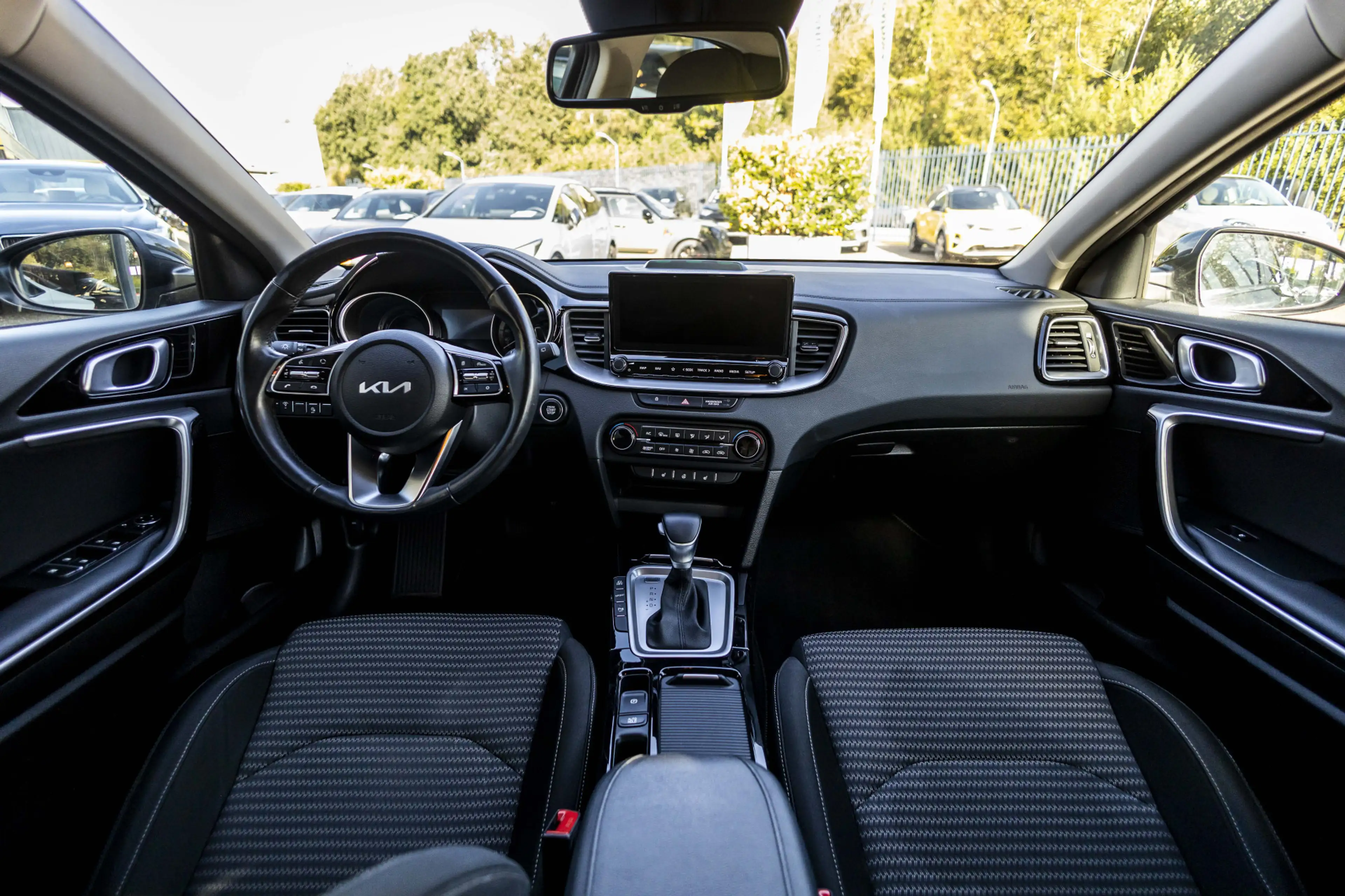 Kia XCeed 1.6 GDi PHEV DynamicPlusLine — photo 2