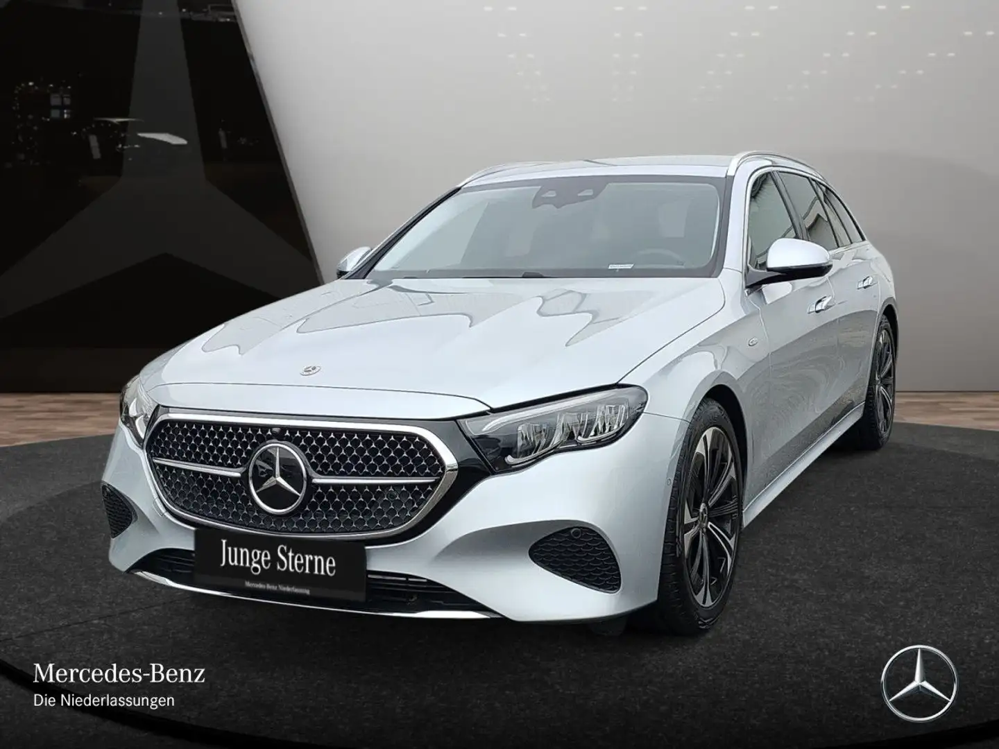 Mercedes-Benz E 300 e T Hybrid Avantgarde Fahrass Burmester LED Silber - 2