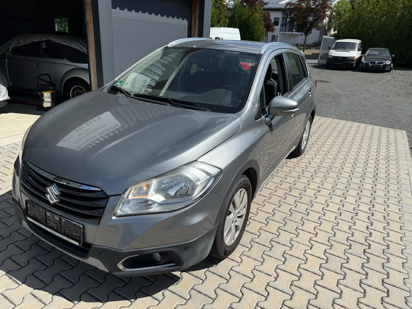 Suzuki SX4 S-Cross 1.6 VVT CVT 4x2 Comfort+Zylinderkopfdicht-DEFEKT- Gris - 2