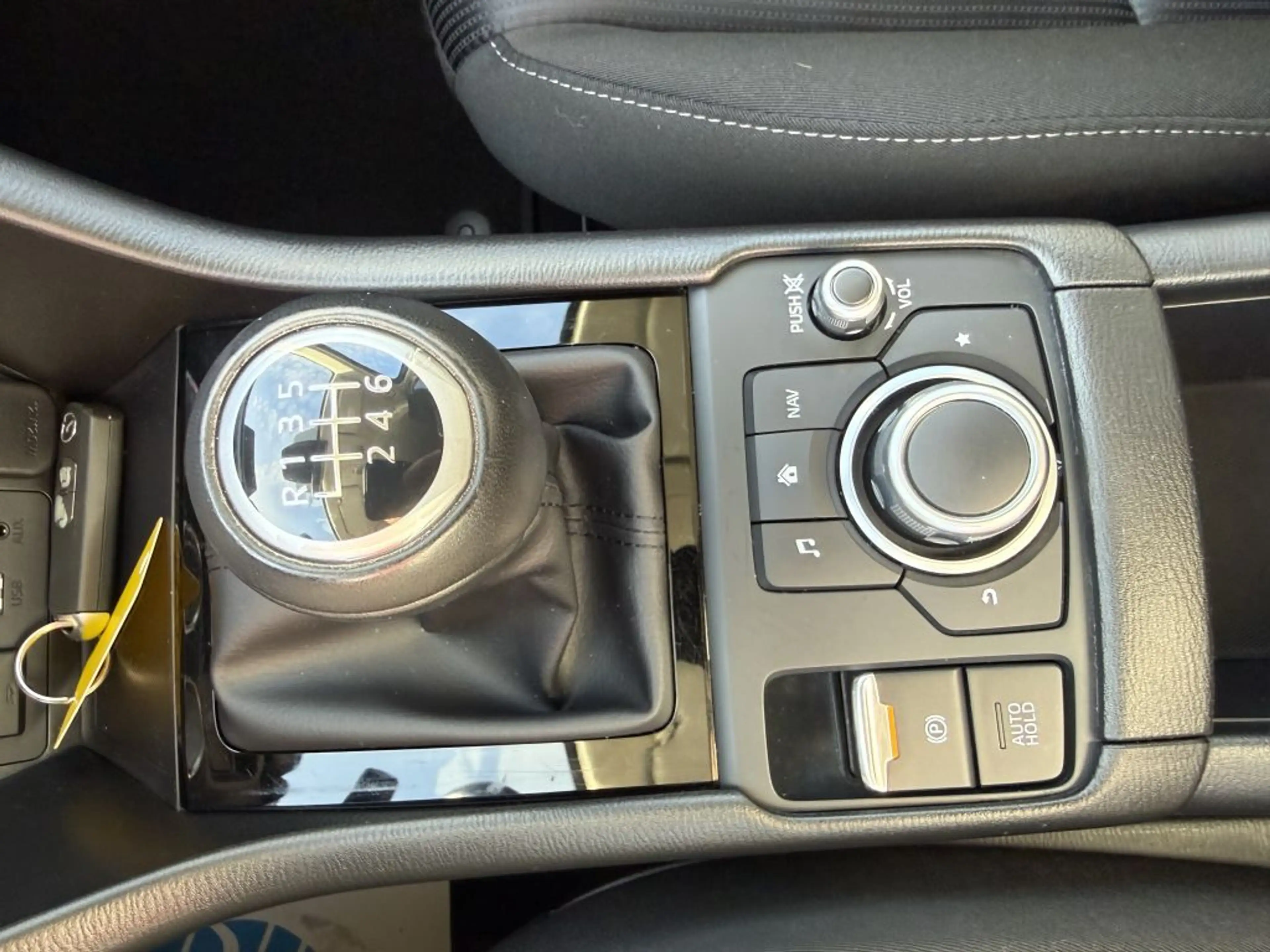 Mazda CX-3 SKYACTIV-G 121 FWD Exclusive-Line — photo 12