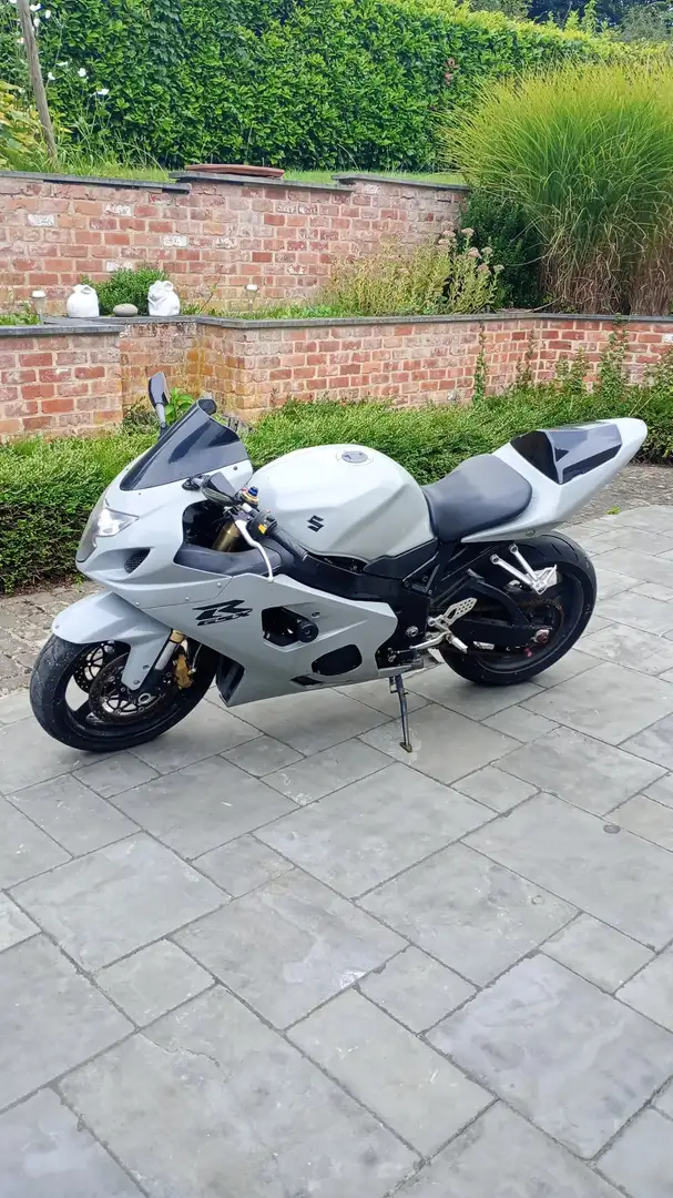 Suzuki GSX-R 600 Szürke - 1