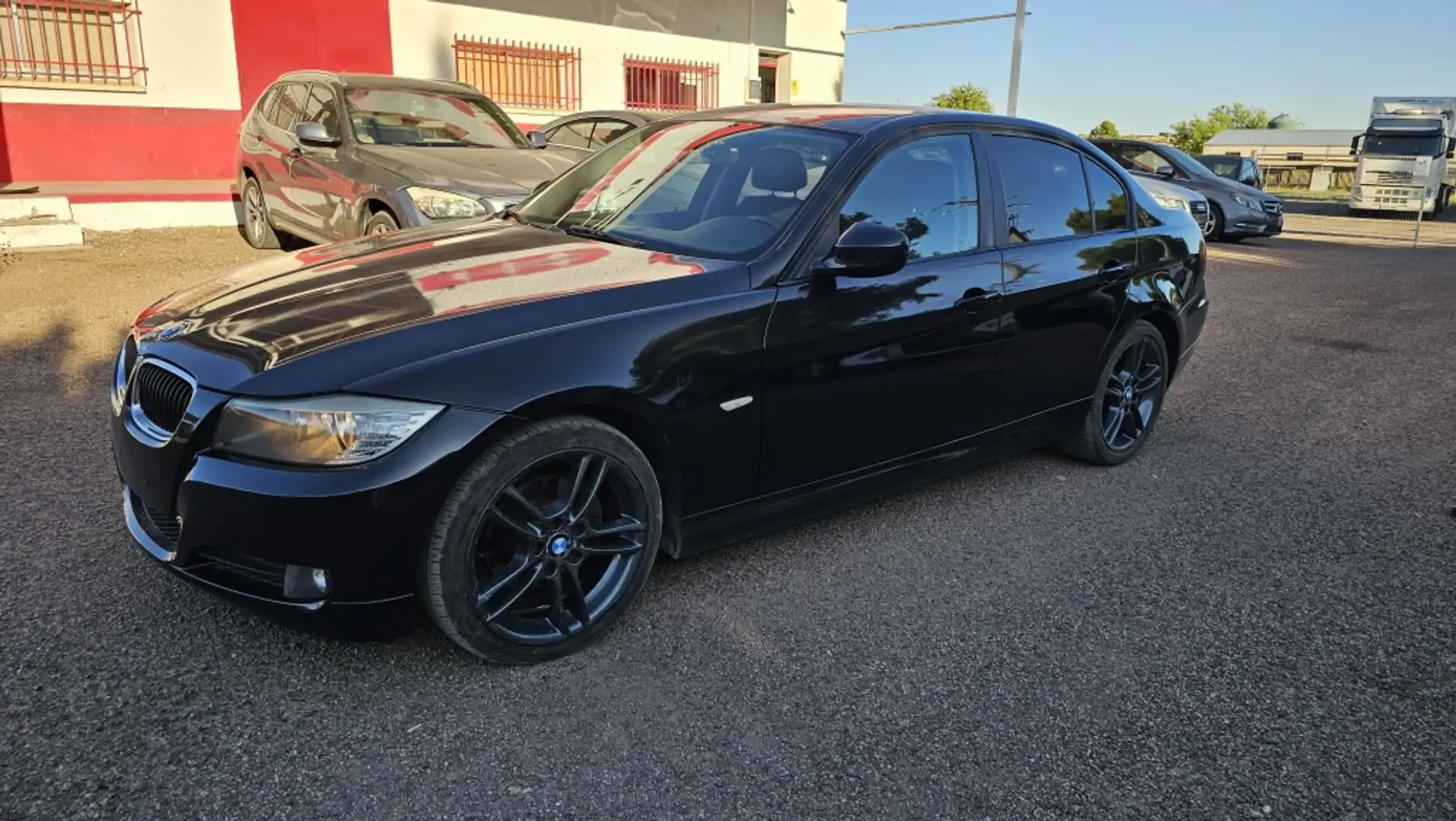 BMW 316 316d Noir - 1