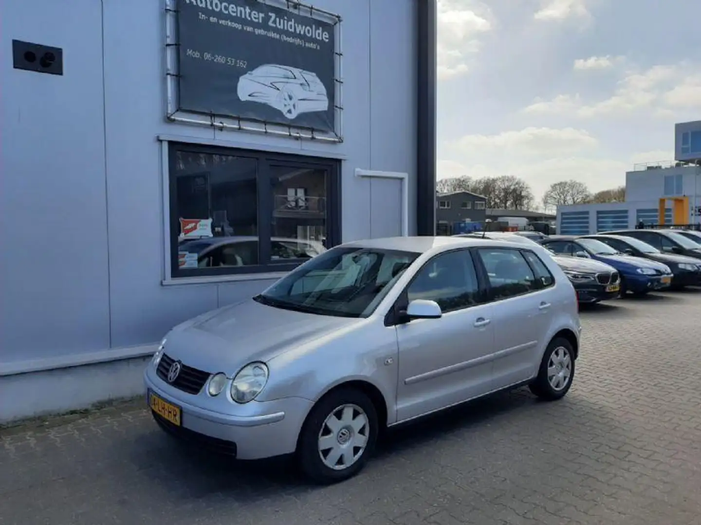 Volkswagen Polo 1.4-16V Highline clima cruise lmv apk 4-2026 Grigio - 1