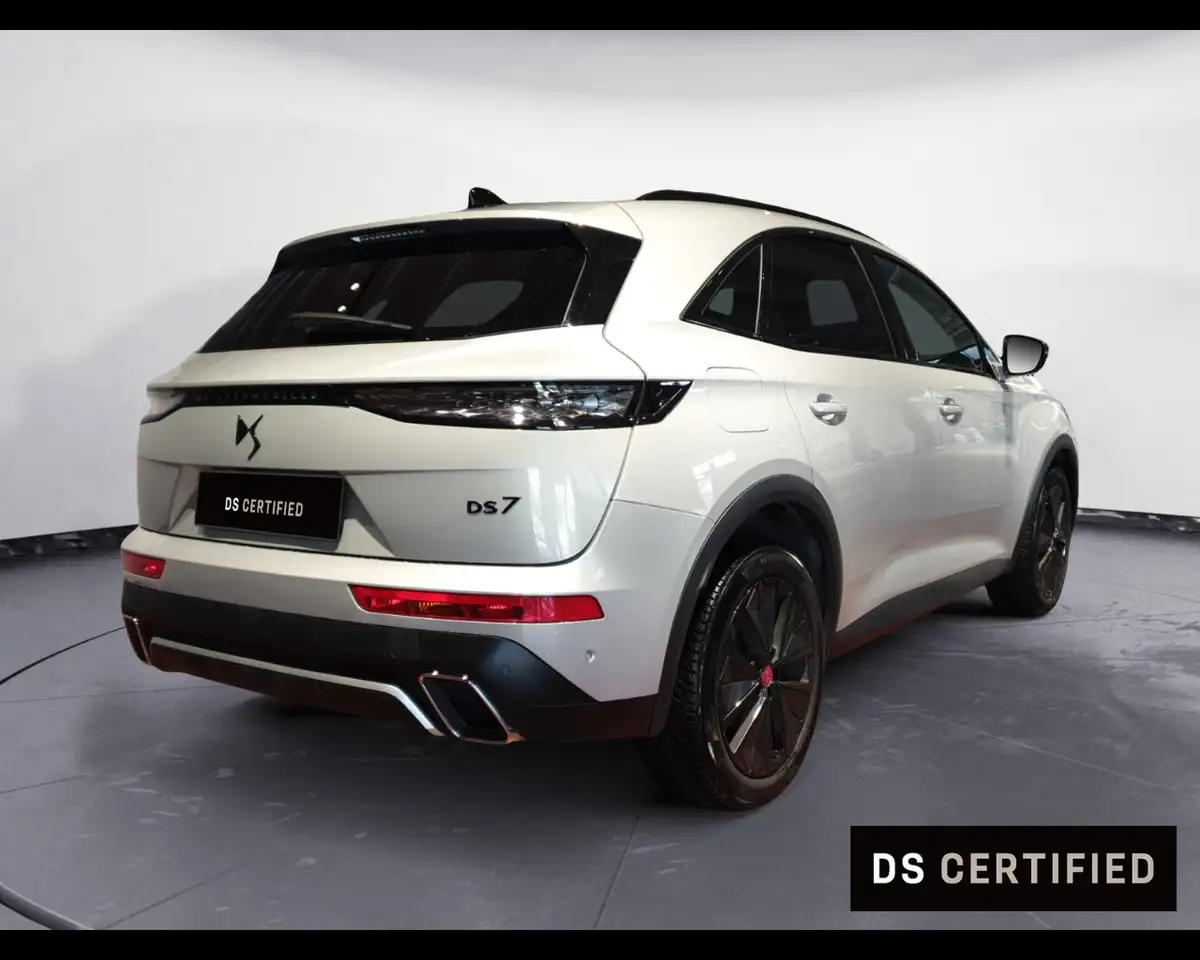 DS Automobiles DS 7 Crossback 2023