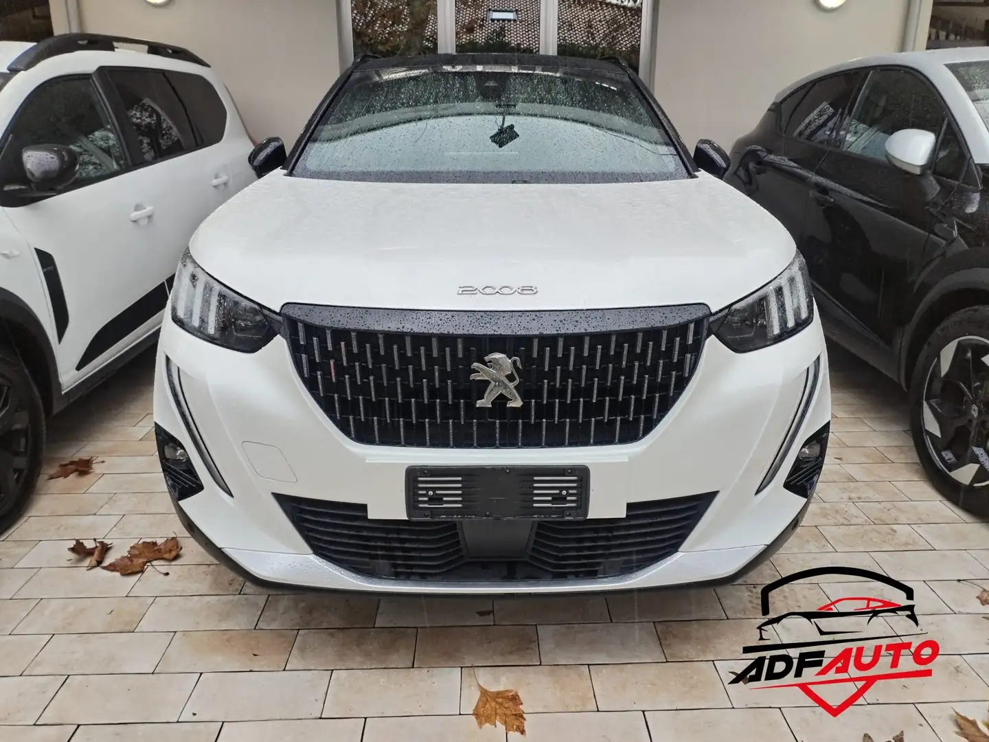 Peugeot 2008 2008 II 2020 1.2 puretech GT Line Bianco - 1