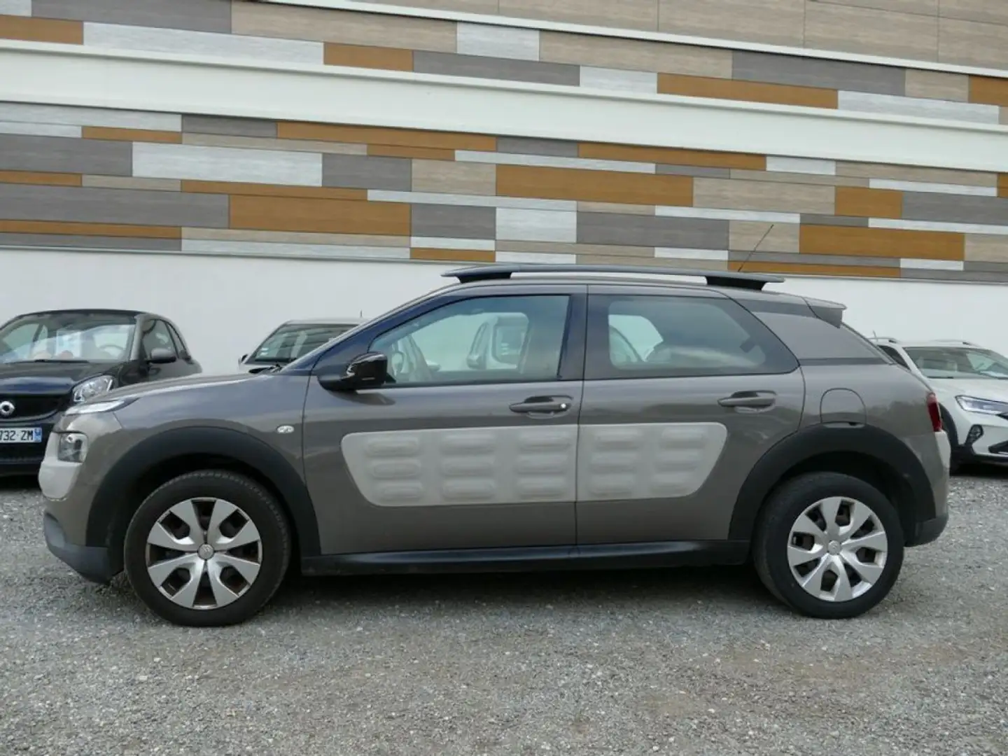 Citroen C4 Cactus 1.2 82 Ch FEEL BVM6 Grigio - 2