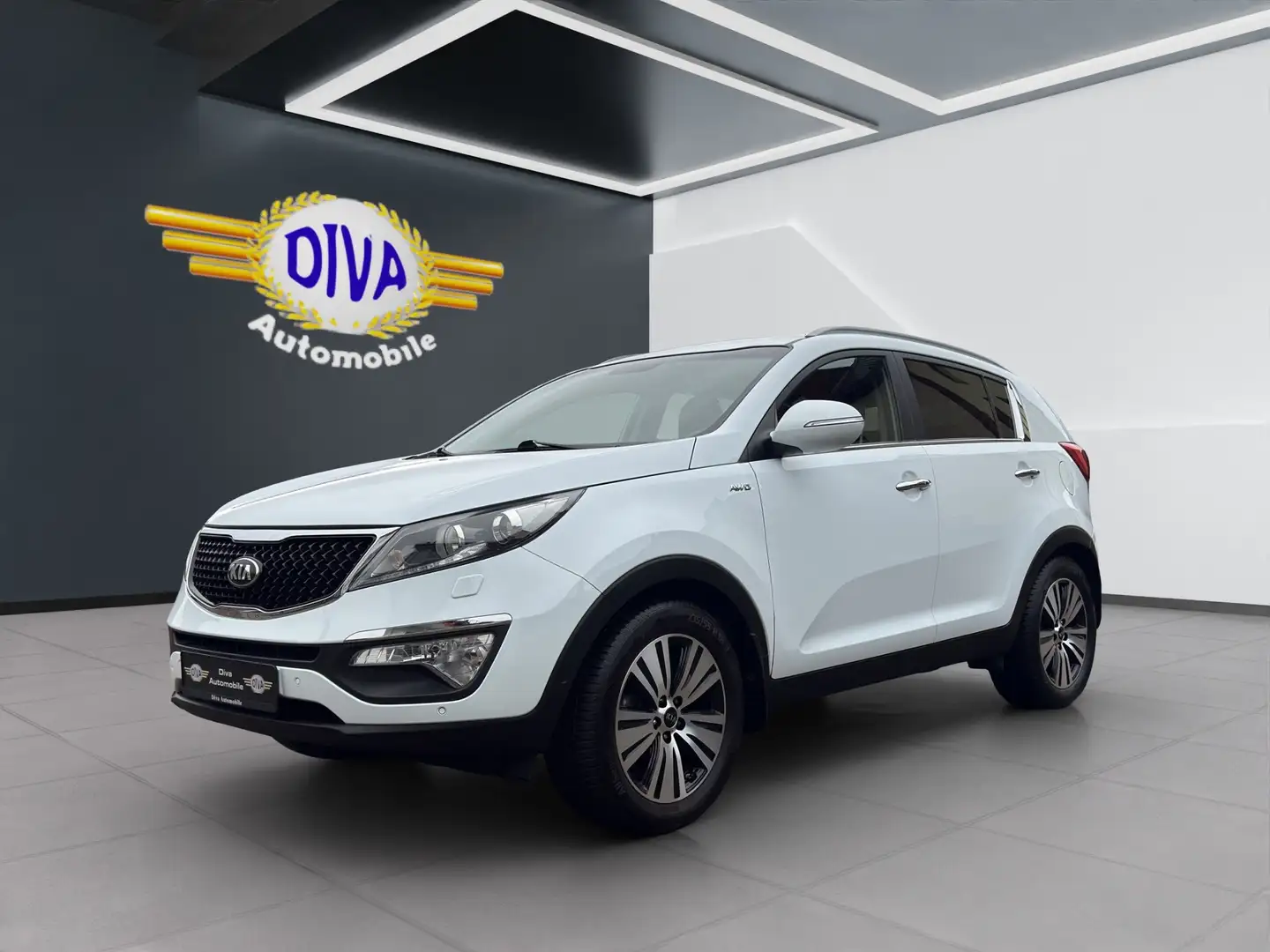 Kia Sportage Spirit 4WD 1.Hand Weiß - 1