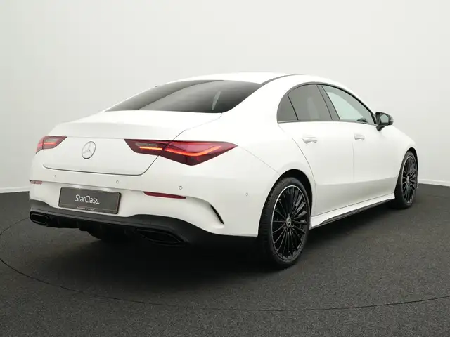 Mercedes-Benz Cla Class view 3