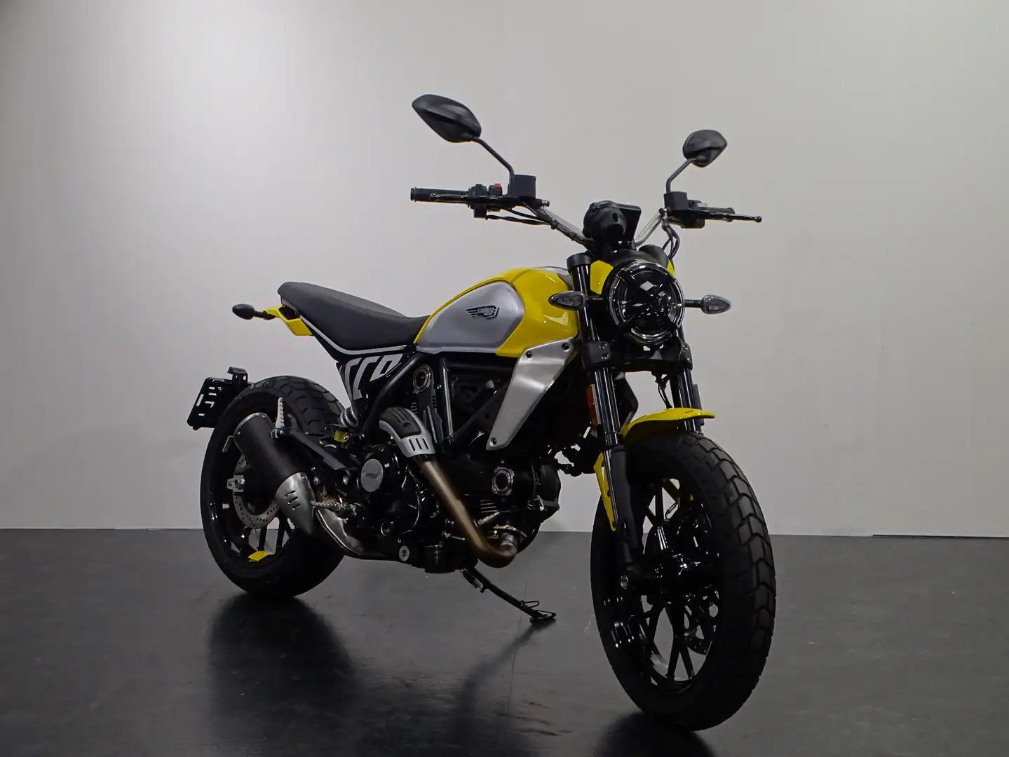 Ducati Scrambler ICON Geel - 2