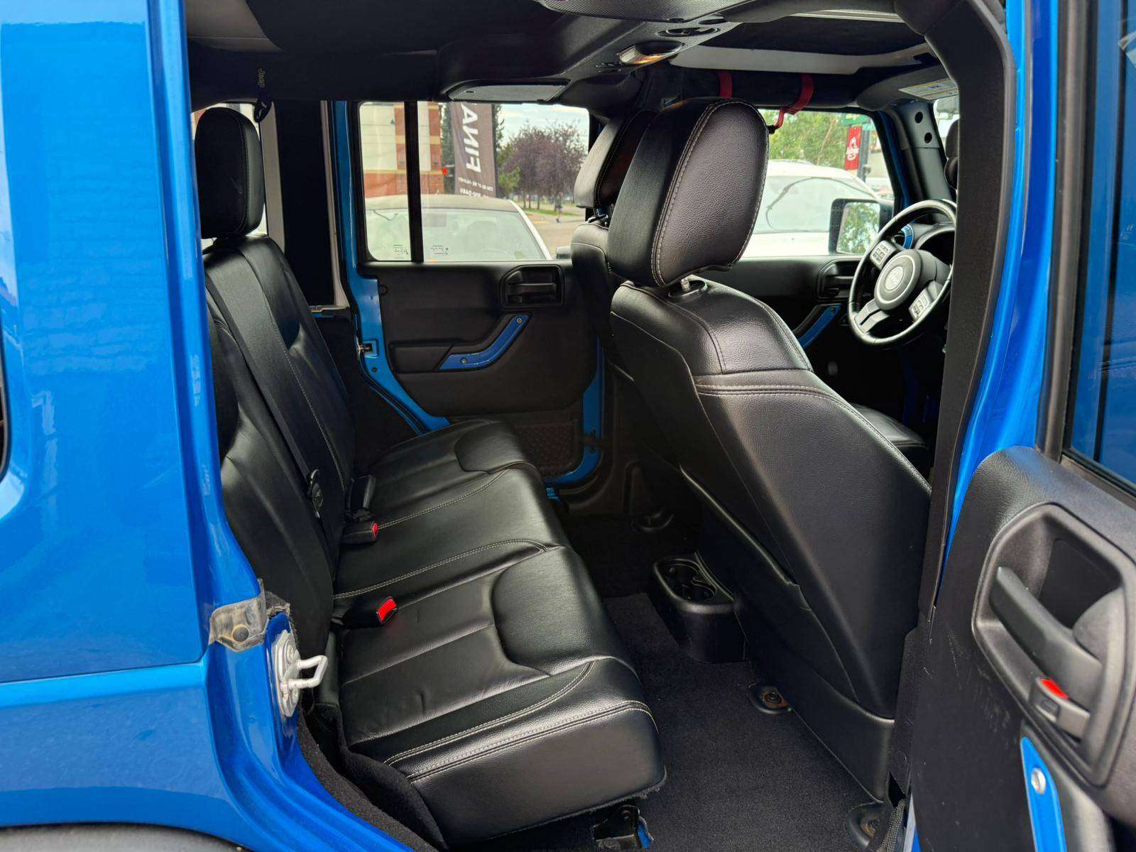 2016 Jeep Wrangler — view 9
