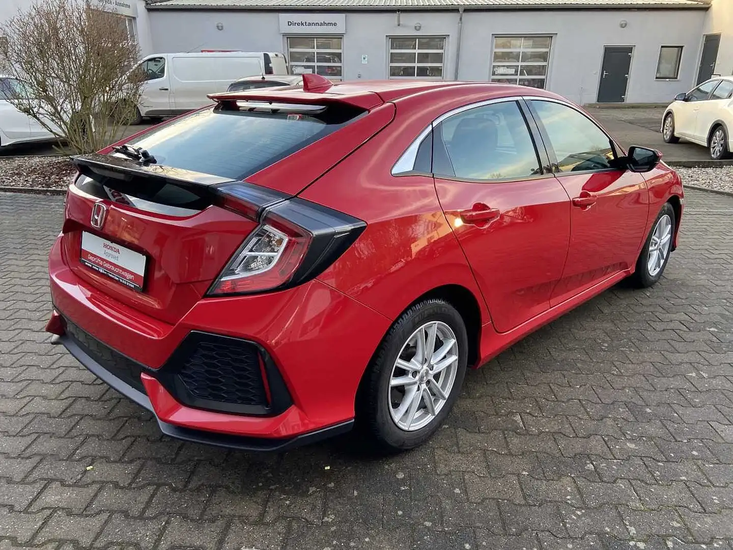 Honda Civic 1.0 i-VTEC Turbo Comfort inkl. Winterräder Červená - 2