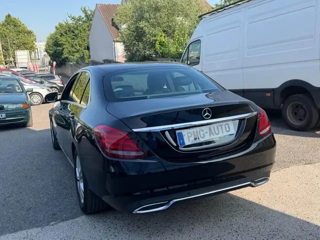 Mercedes-Benz C view 4