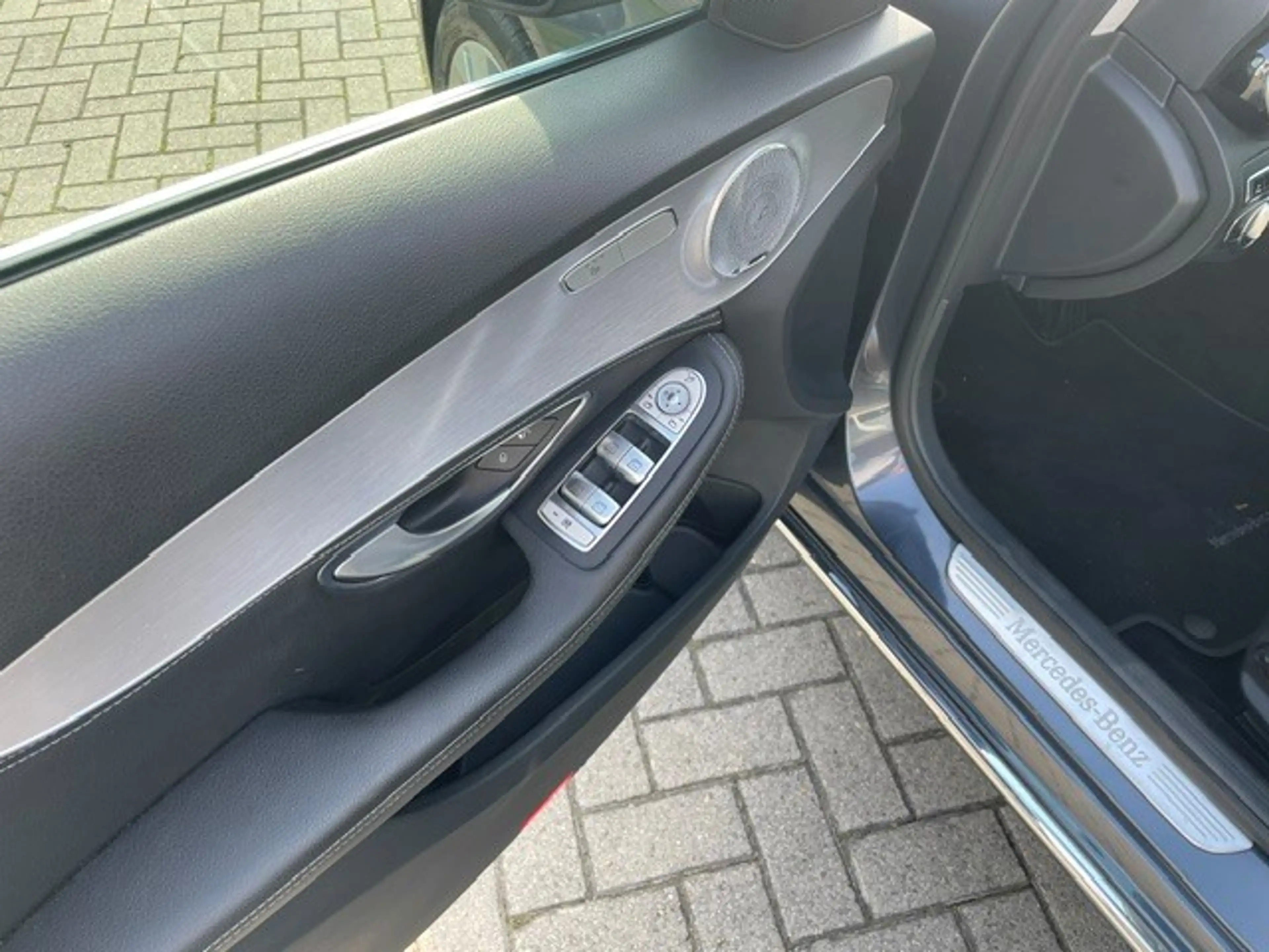 Mercedes-Benz C 350 Estate e Lease Edition — photo 4