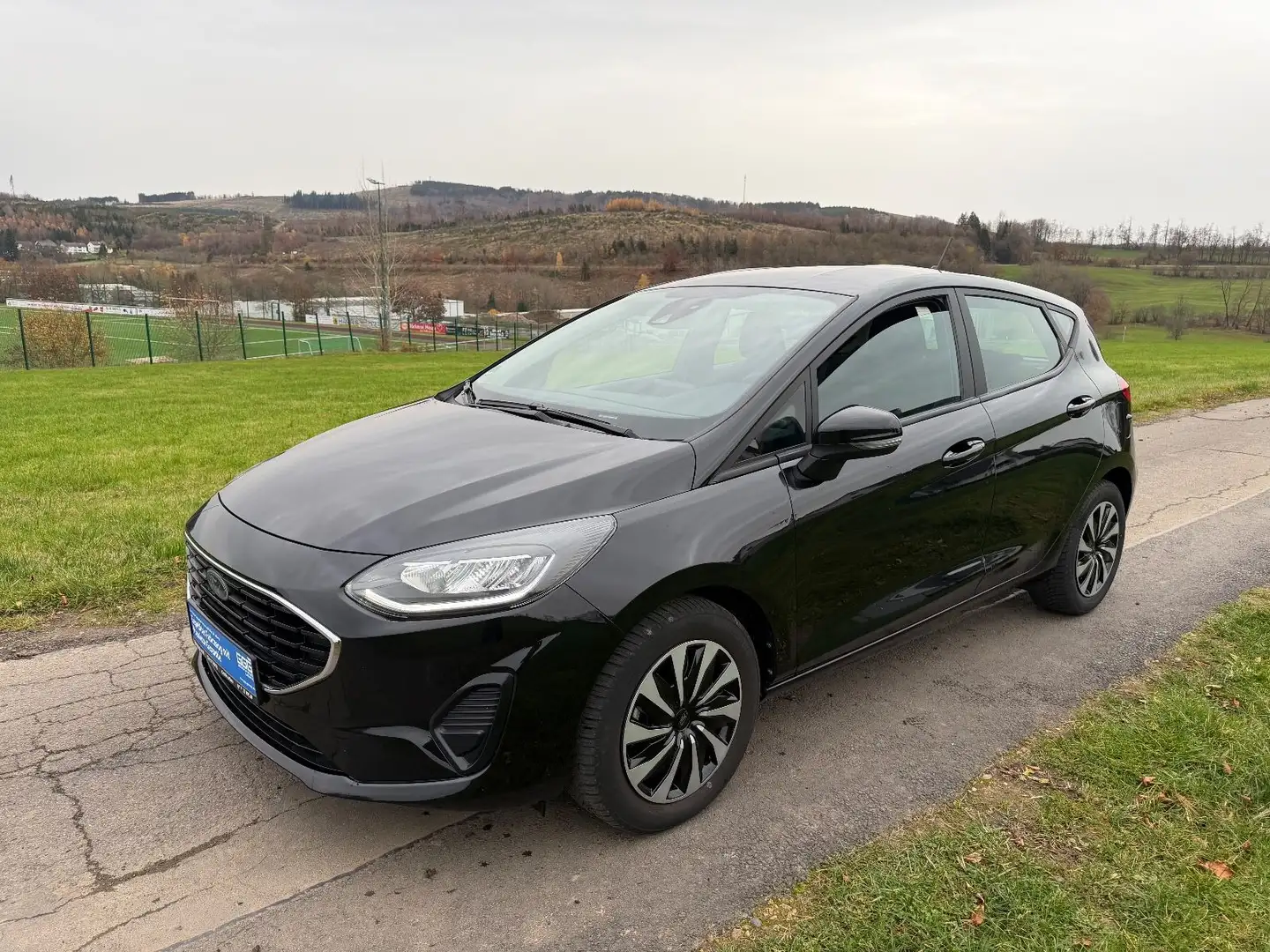 Ford Fiesta Cool & Connect Automatik 1.Hand Noir - 2