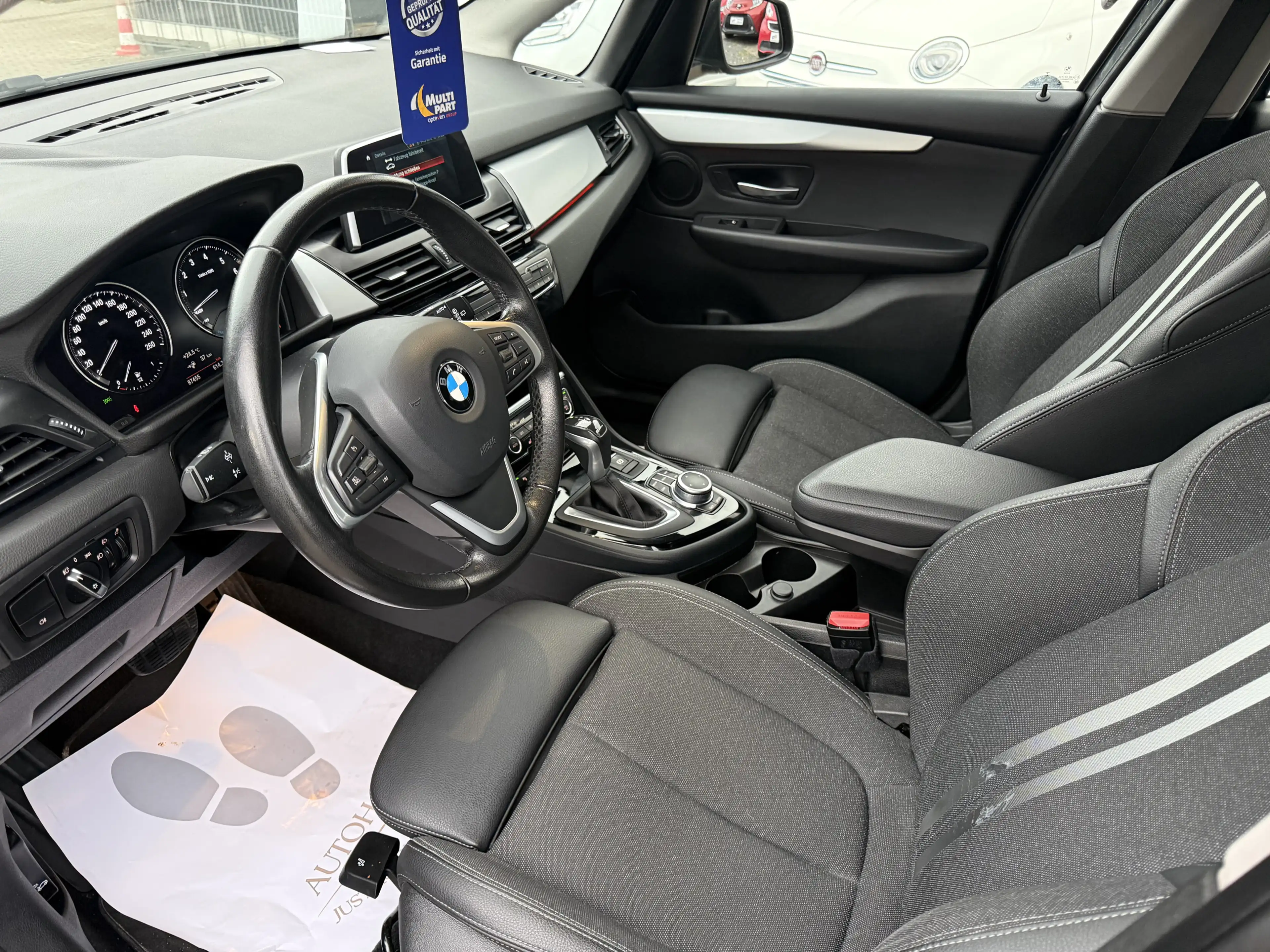 BMW 225 HYBRID ADVANTAGE PDC SHZ 86TKM — photo 9