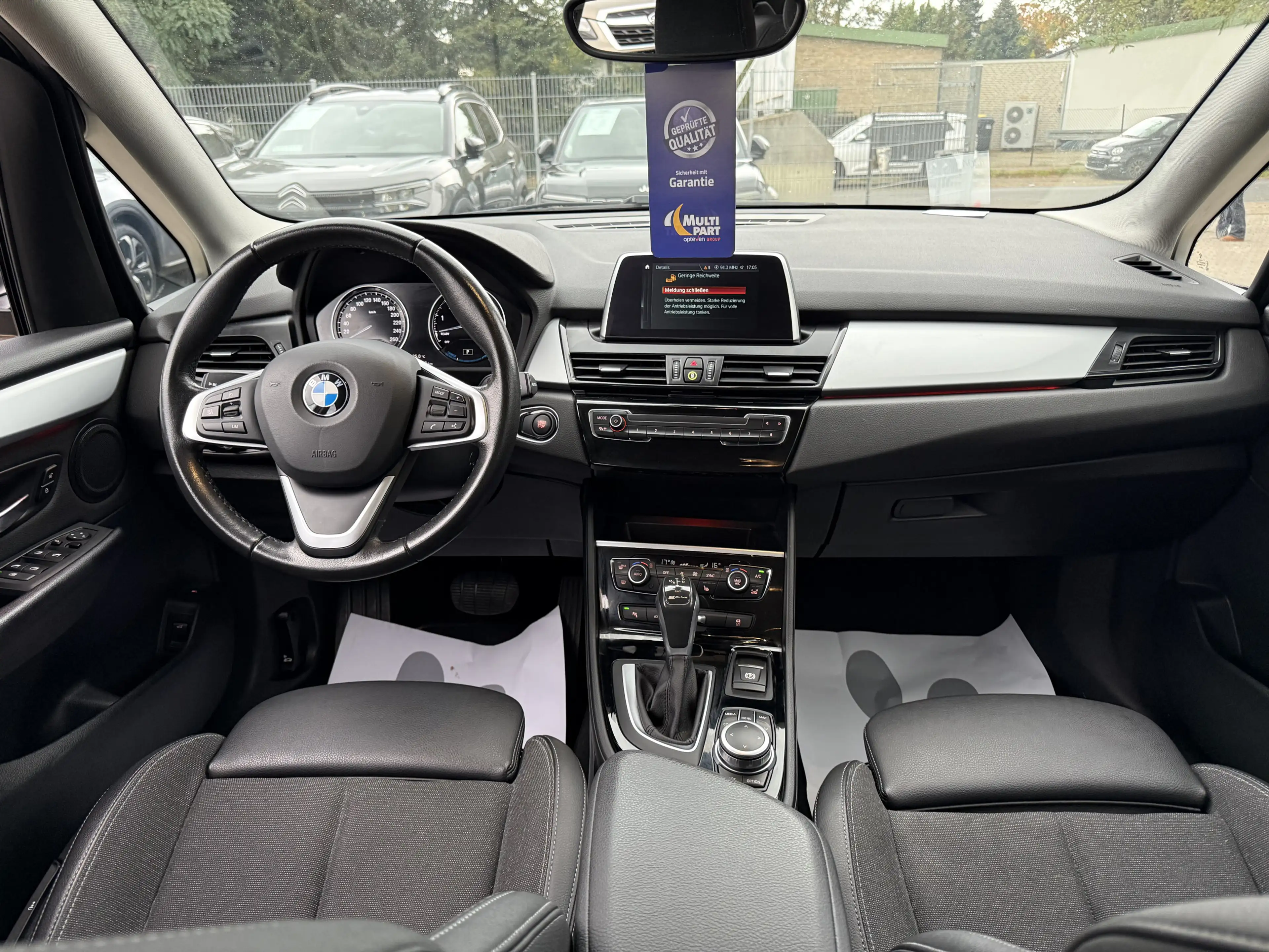 BMW 225 HYBRID ADVANTAGE PDC SHZ 86TKM — photo 10