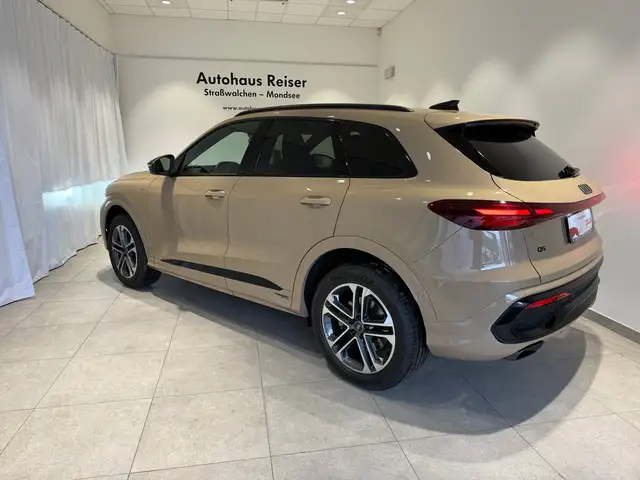 Audi Q5 SUV TFSI quattro 150 kW Ansicht 4