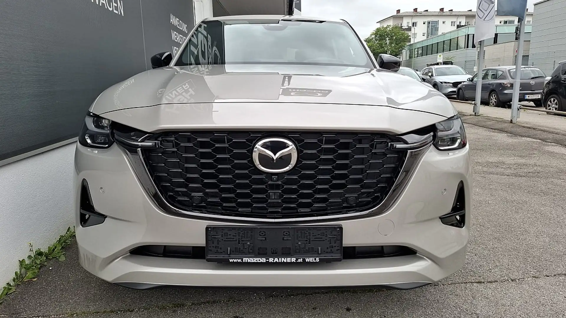 Mazda CX-60 2.5L e-SKYACTIV PHEV AWD HOMURA PLUS Aut. Beige - 2