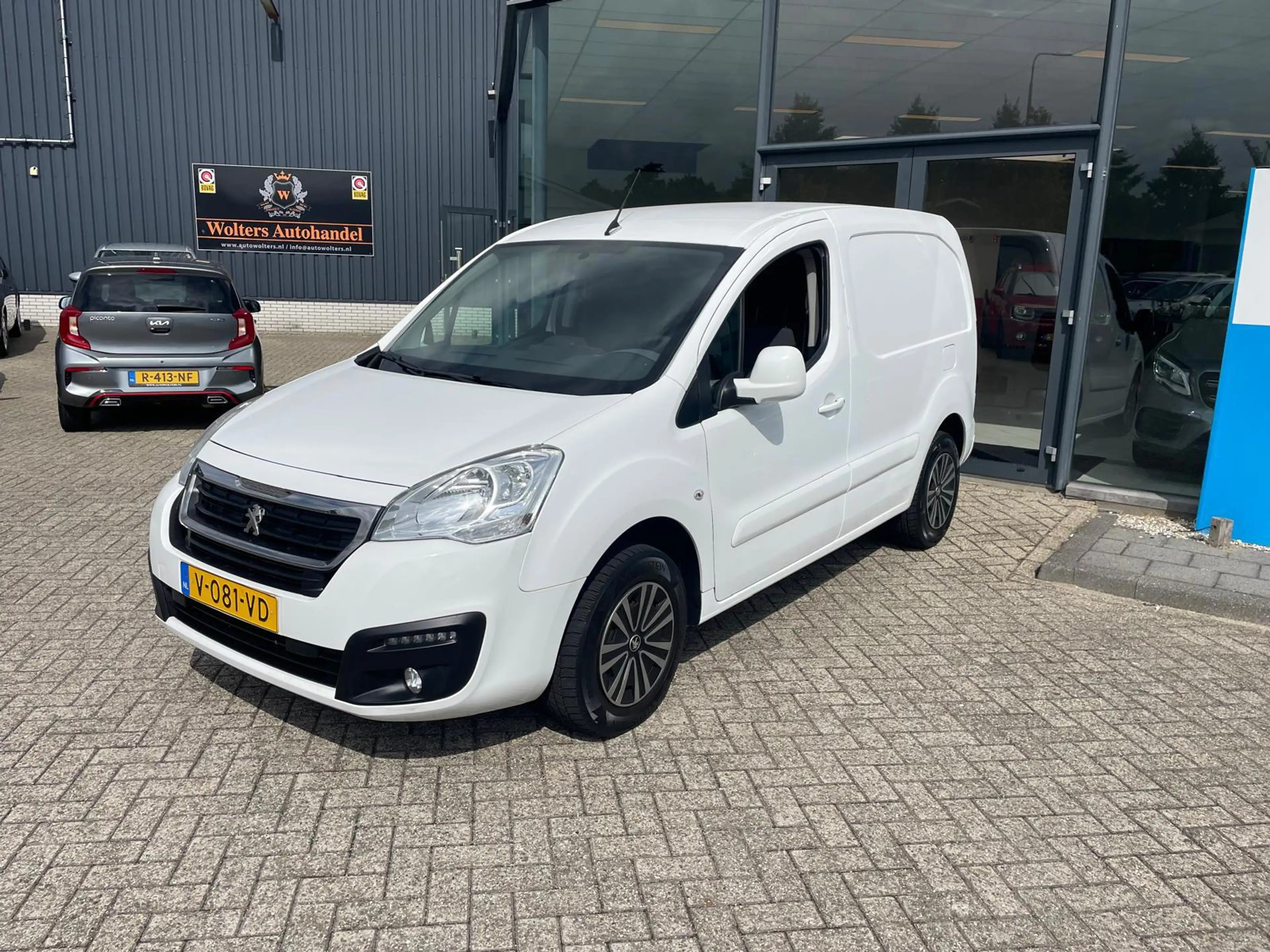 Peugeot Partner Electric L1 Premium — photo 5