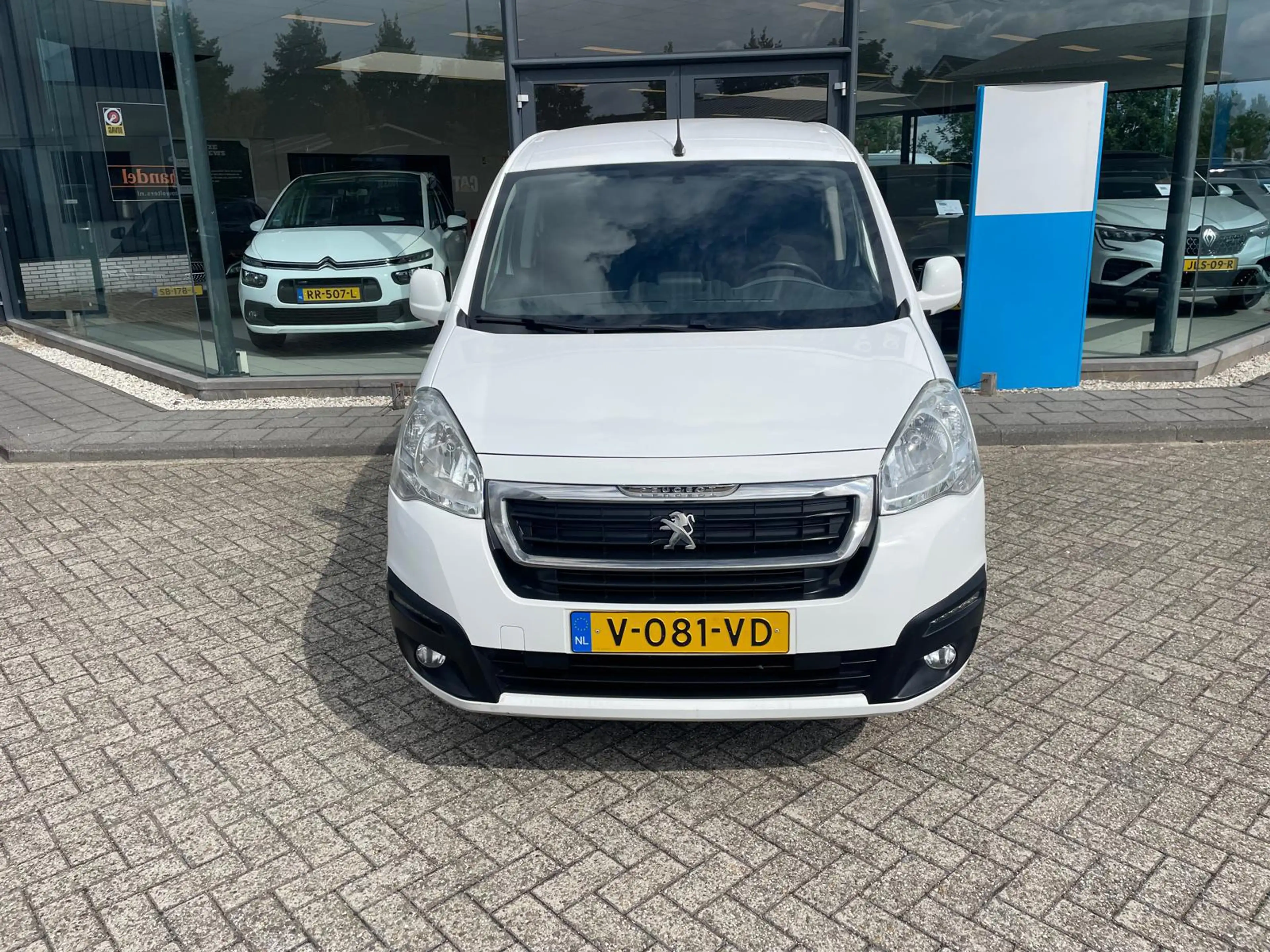Peugeot Partner Electric L1 Premium — photo 3