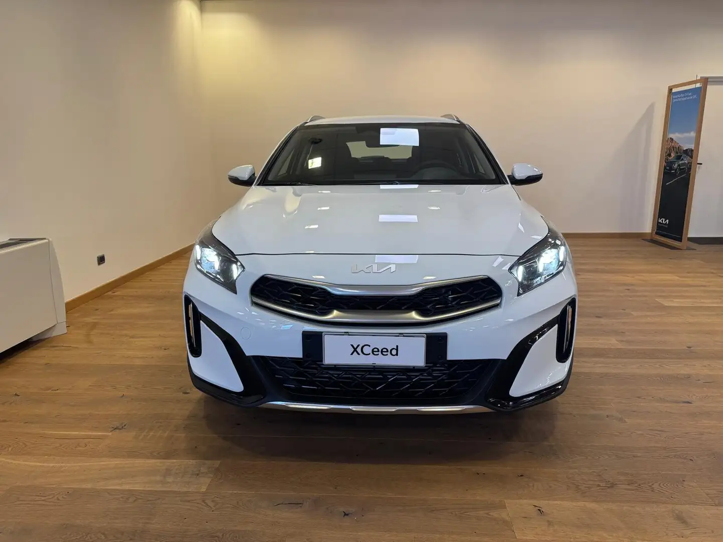 Kia XCeed XCeed 1.0 Gpl Business 117cv mt Bianco - 1