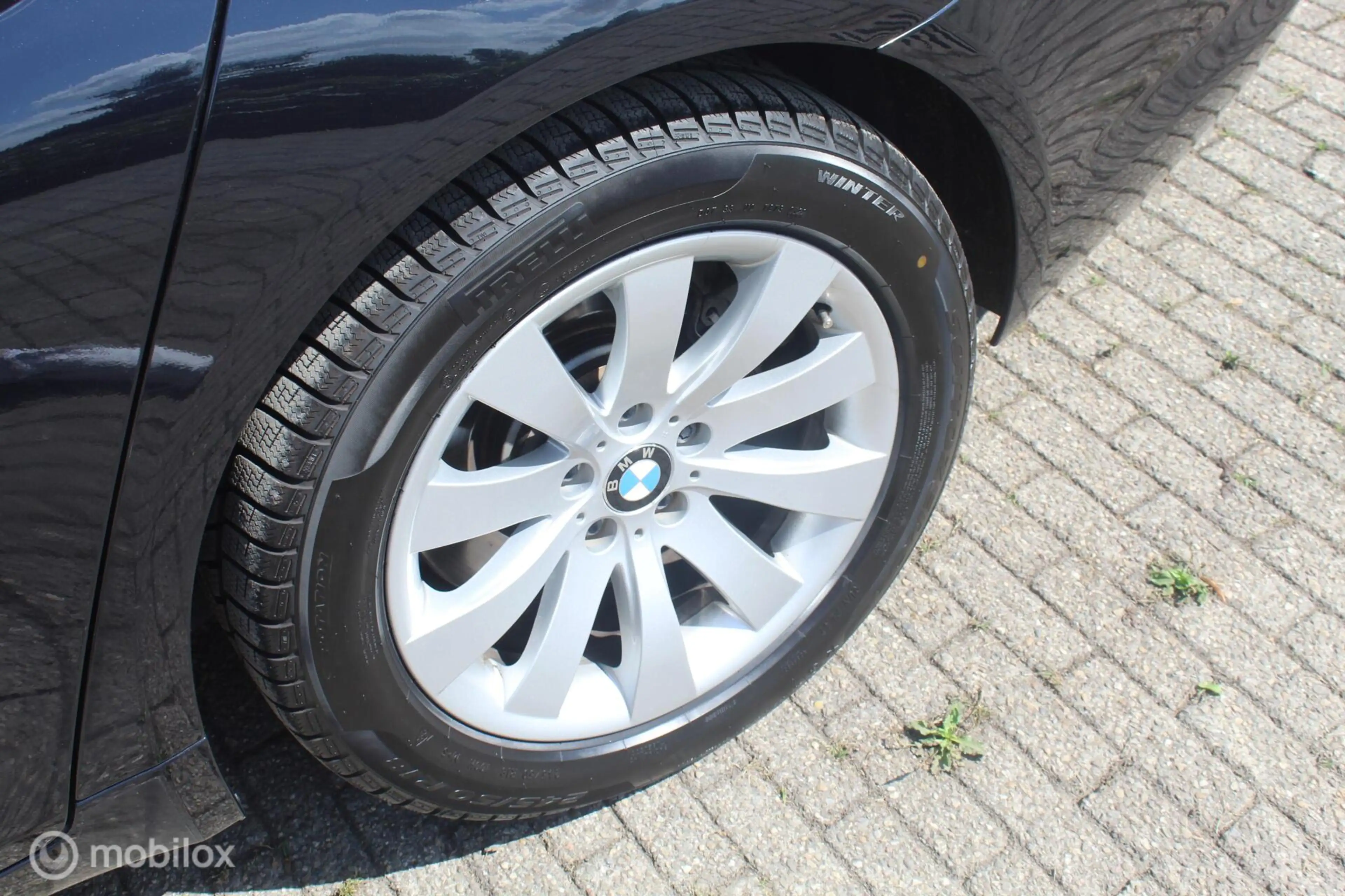 BMW 750 7-serie 750i xDrive — photo 37