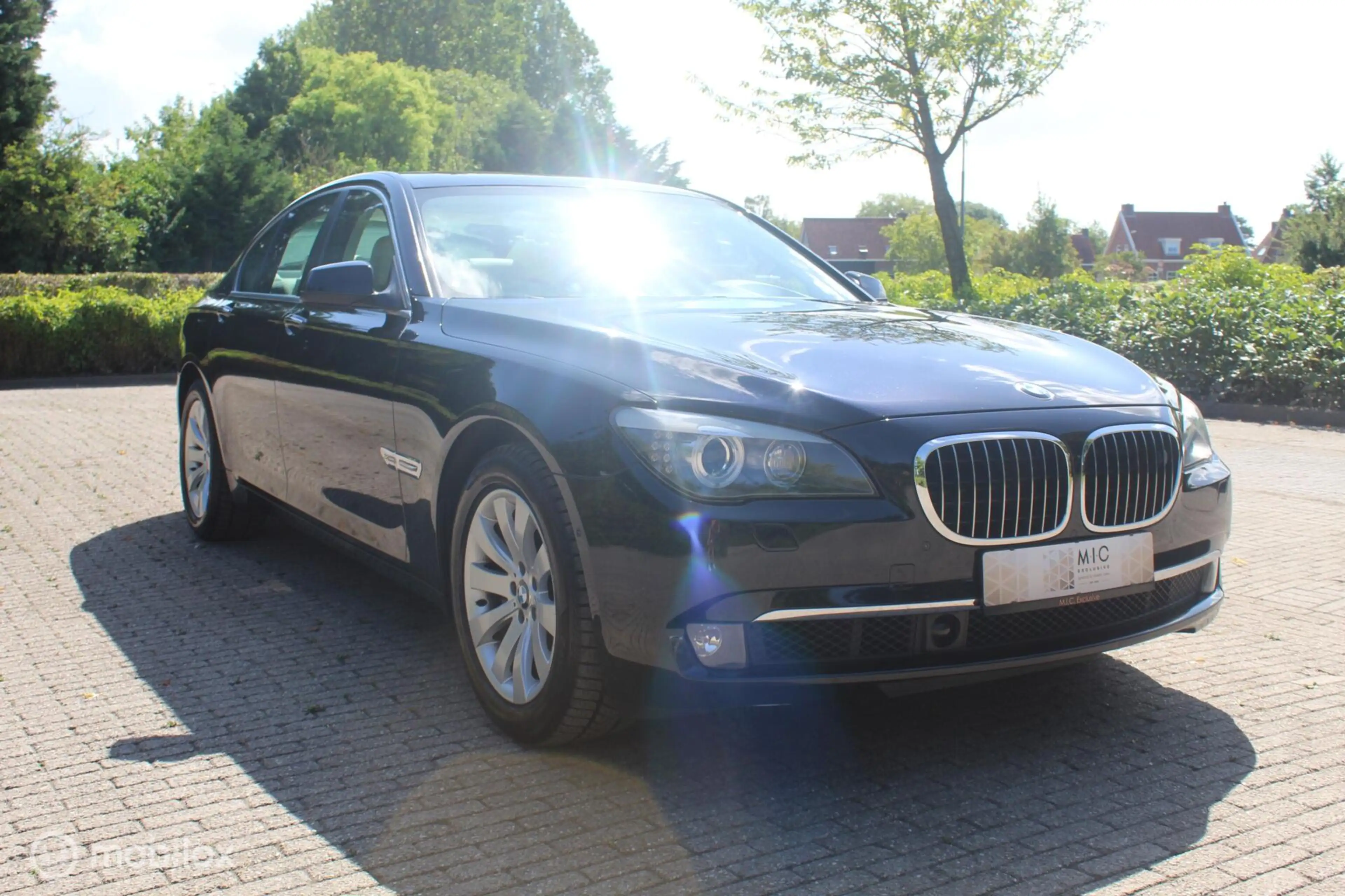 BMW 750 7-serie 750i xDrive — photo 25