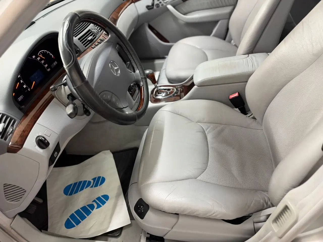 Mercedes-Benz S 320, foto 8