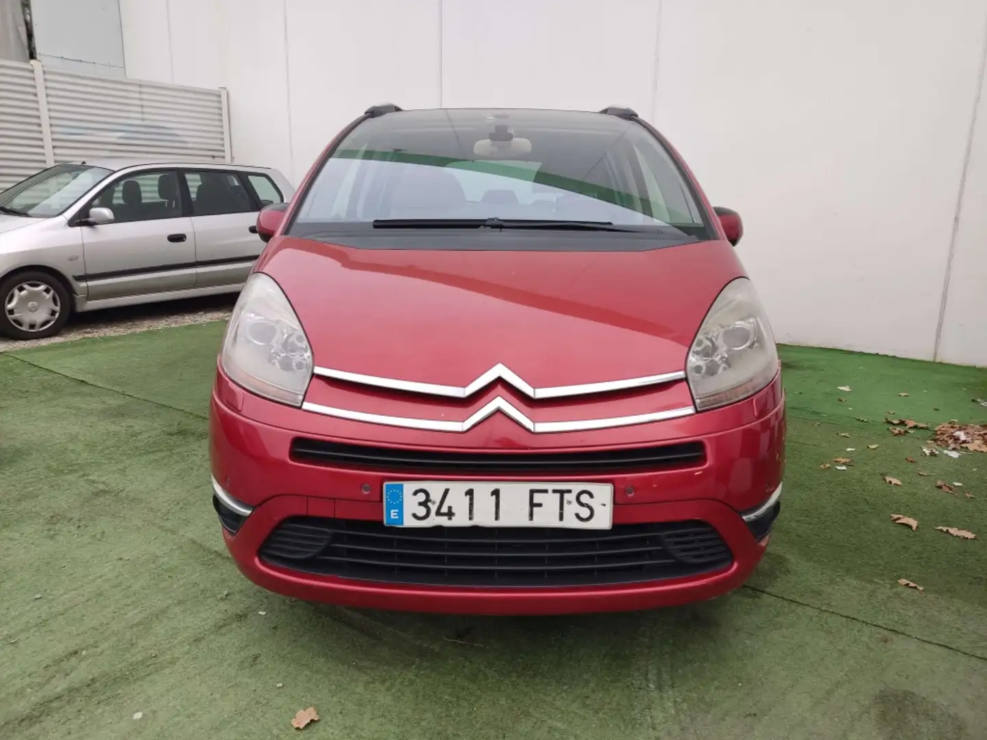 Citroen C4 Grand Picasso 2.0HDI Exclusive CMP Fioletowy - 2