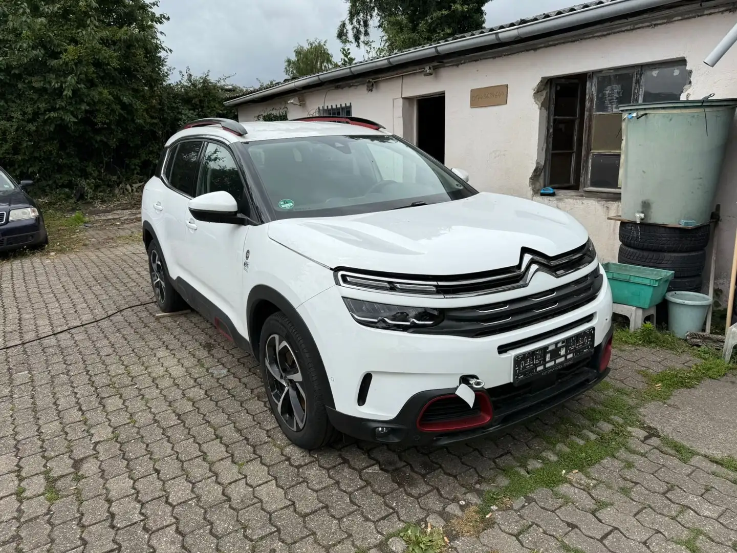 Citroen C5 Aircross C-Series   HYBRIDBATTERIE DEFEKT Weiß - 1